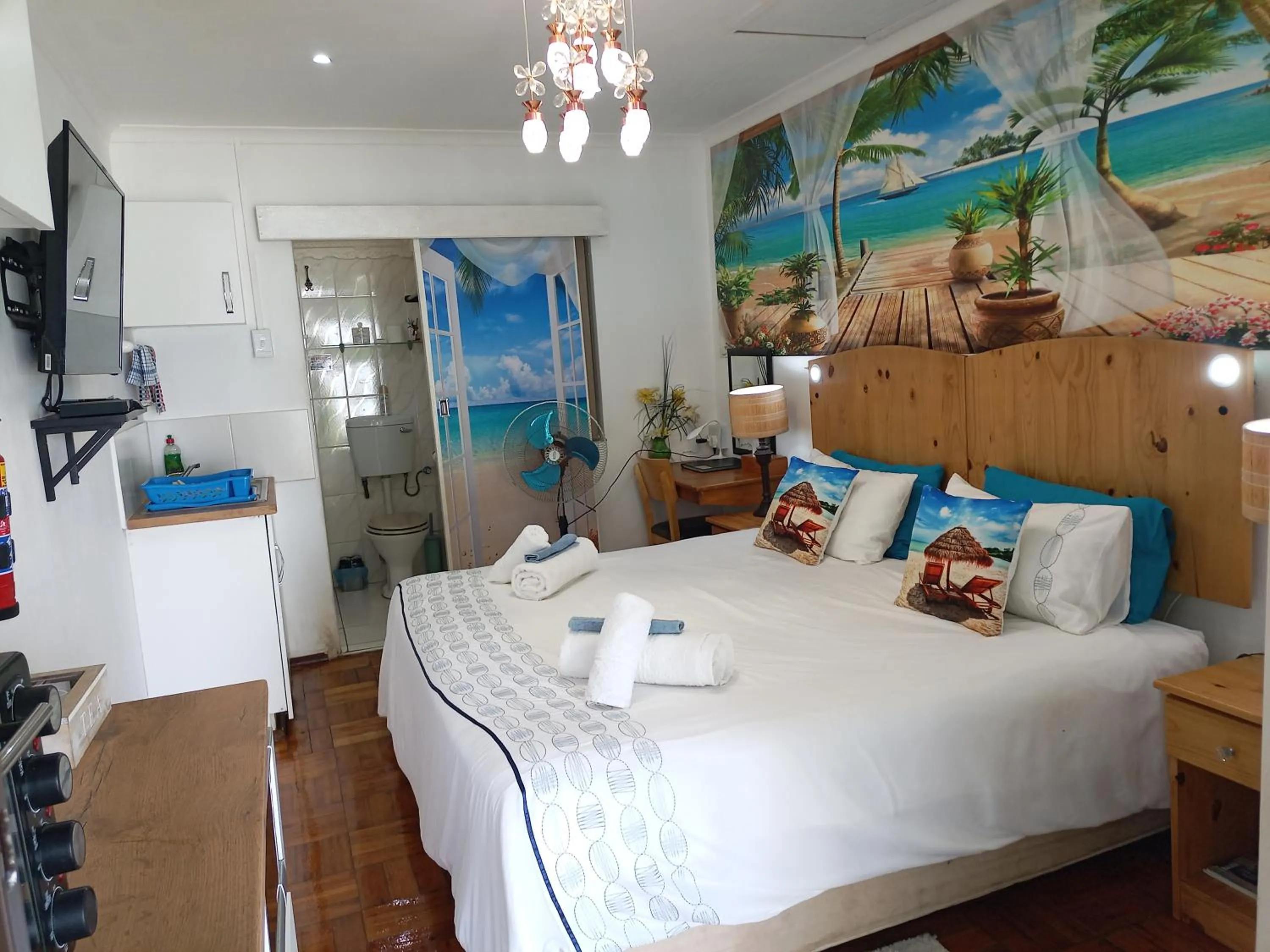 TV and multimedia, Bed in Queensburgh B&B or Self Catering