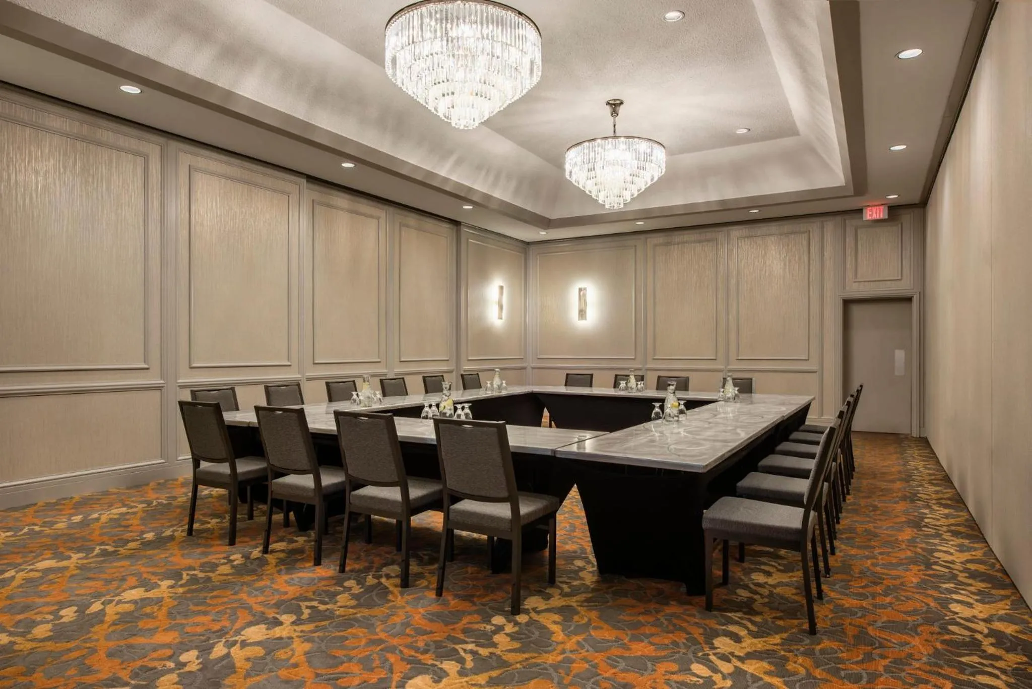 Meeting/conference room in Holiday Inn Winnipeg-South by IHG