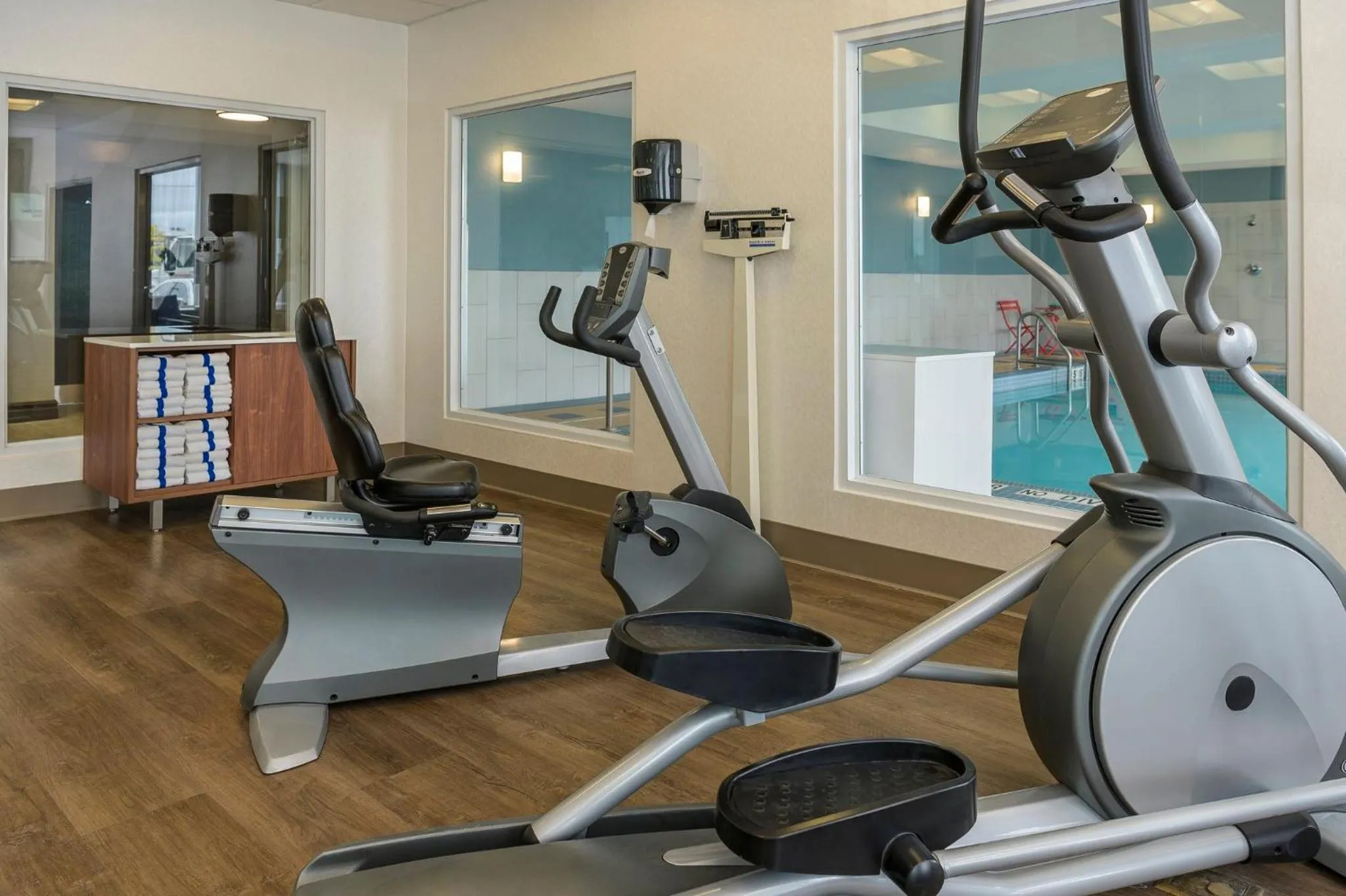 Fitness centre/facilities in Holiday Inn Express Hotel & Suites North Bay by IHG