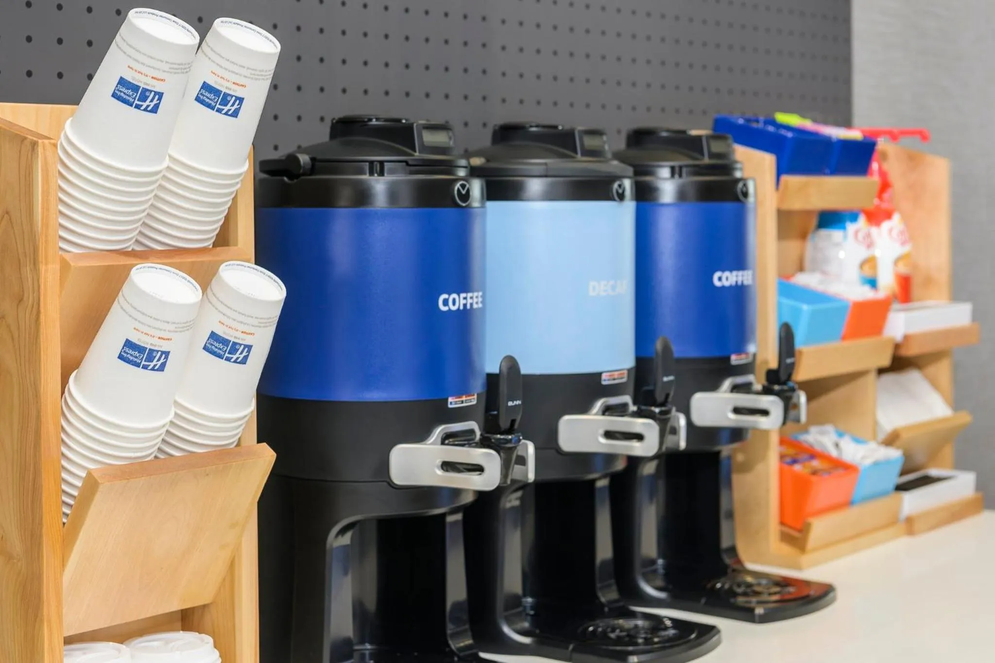 Restaurant/places to eat in Holiday Inn Express Hotel & Suites North Bay by IHG