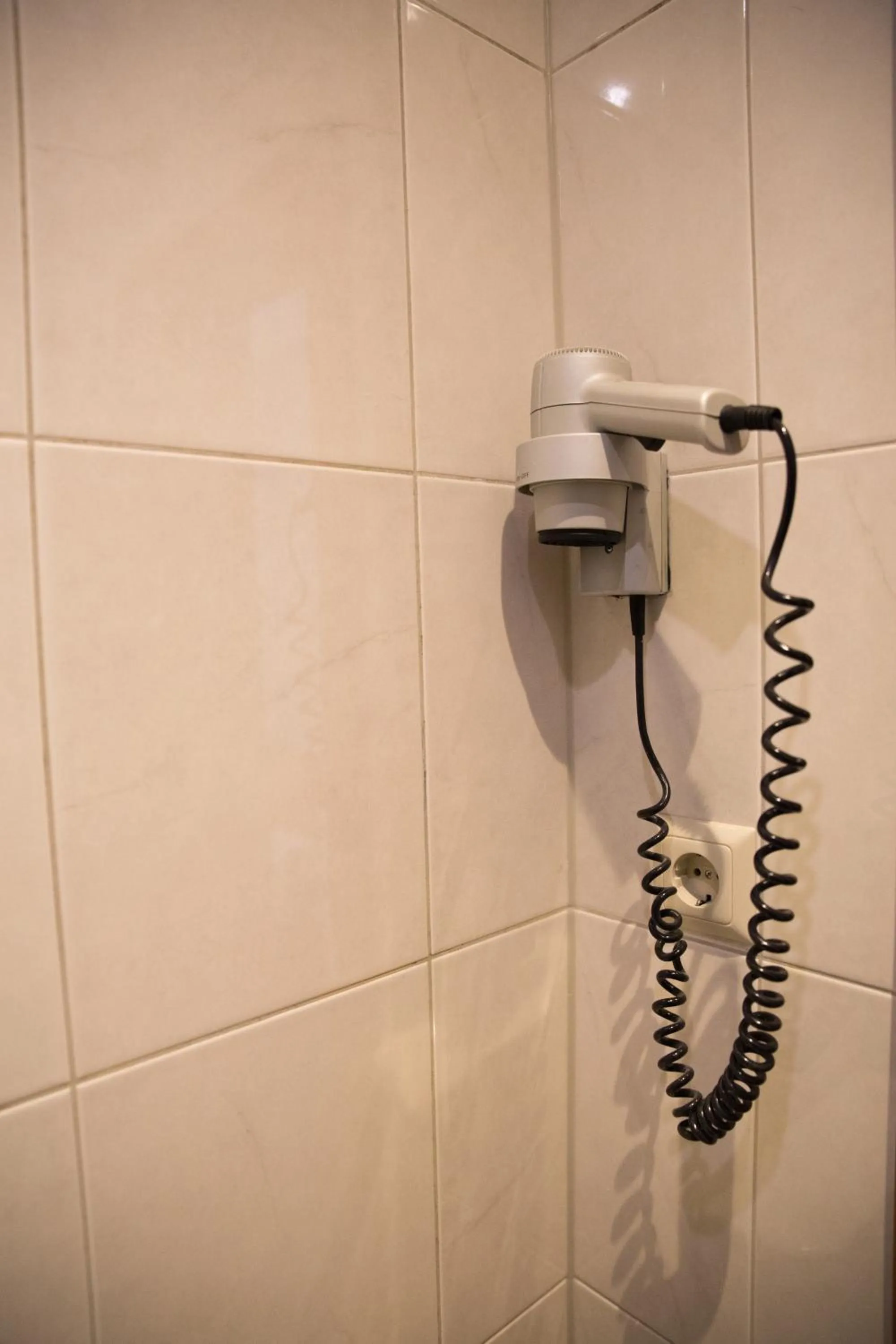 Bathroom in City Hotel - HEEFA OHG