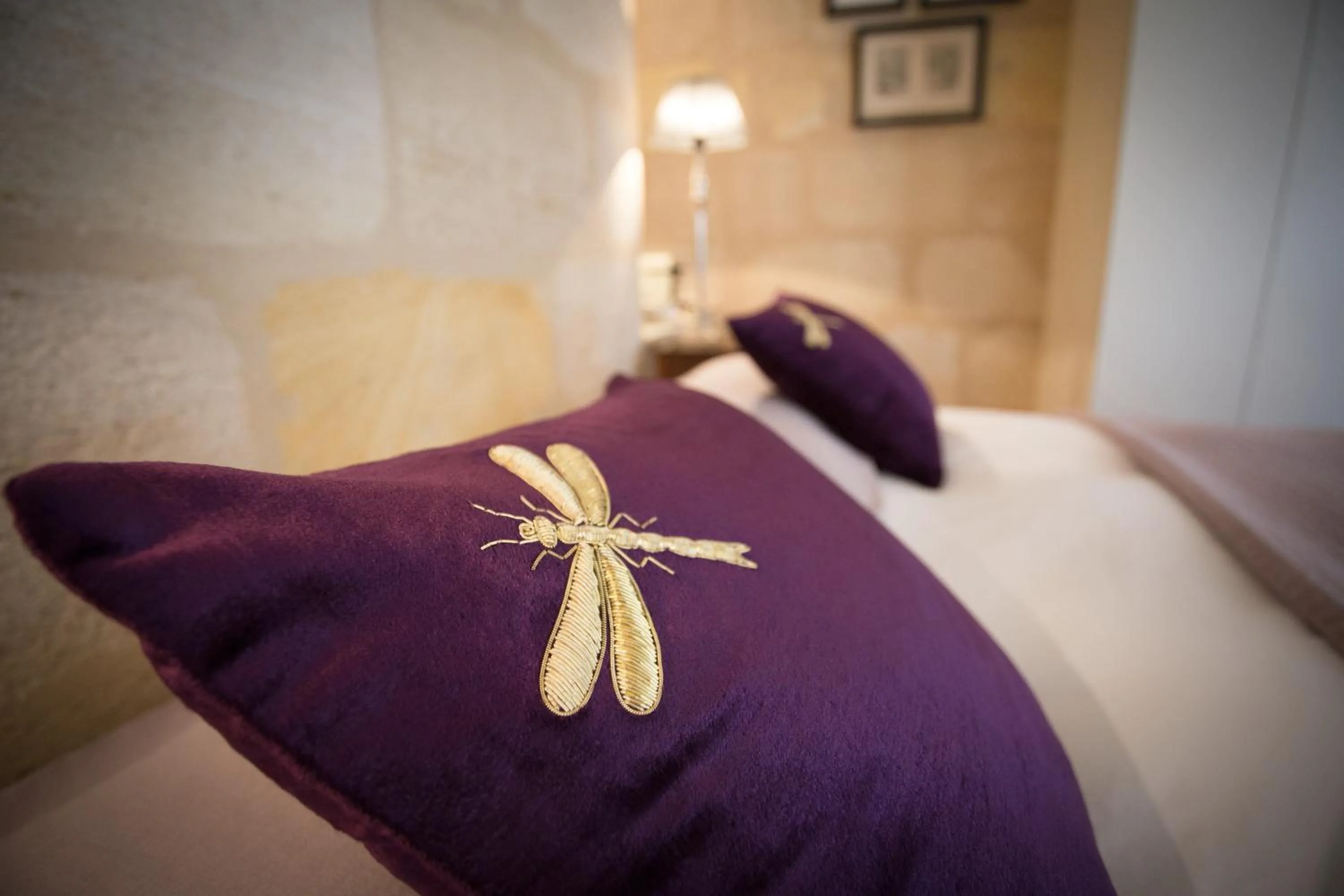 Bed in MAISON D'HÔTES "Bordeaux Wine Lodge"