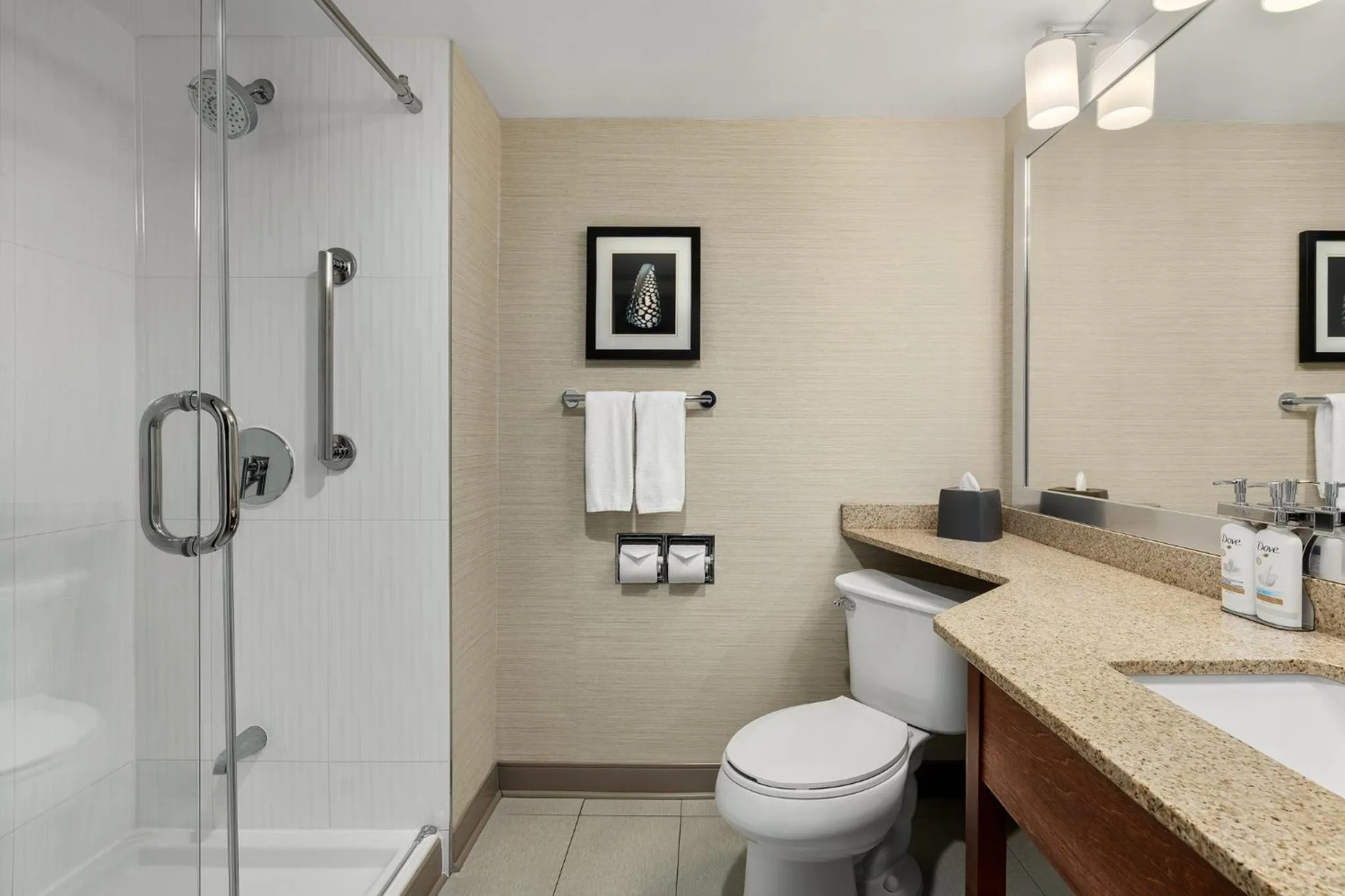 Photo of the whole room in Holiday Inn Oakville Centre by IHG