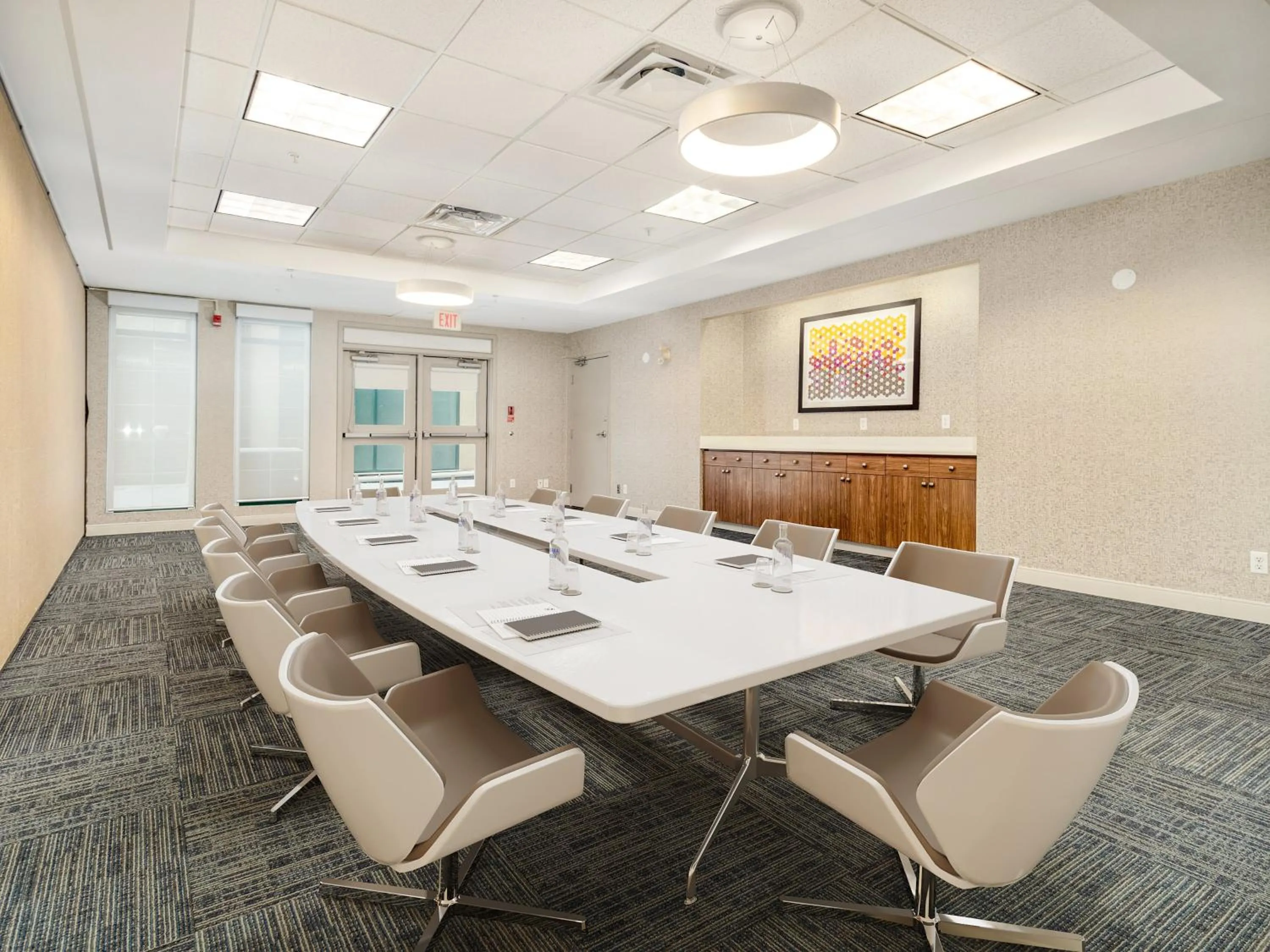 Meeting/conference room in Holiday Inn Express & Suites Medicine Hat by IHG