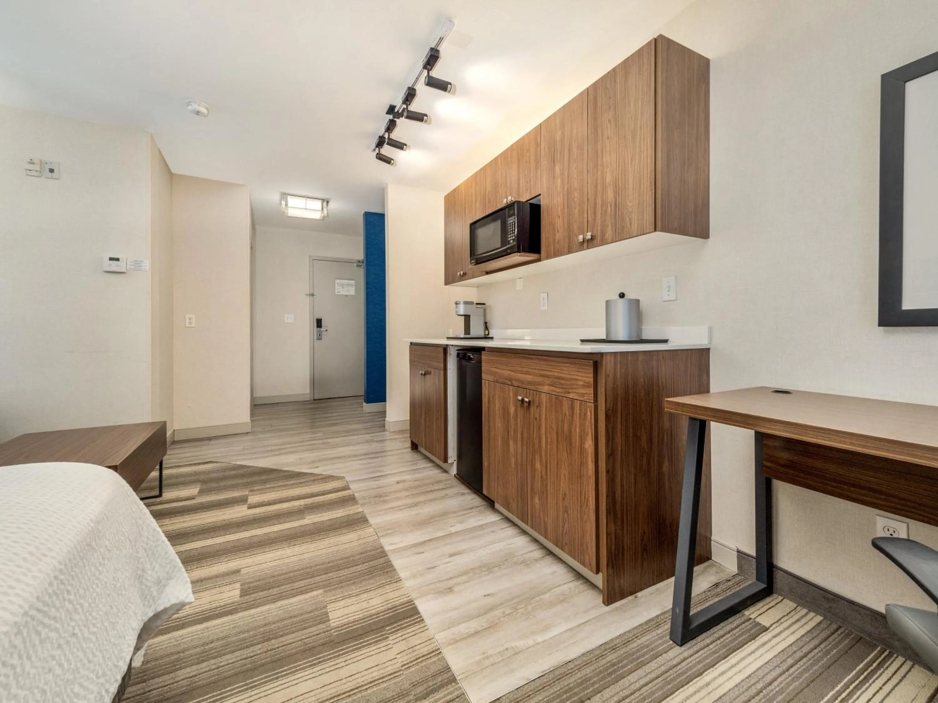 Photo of the whole room in Holiday Inn Express & Suites Medicine Hat by IHG