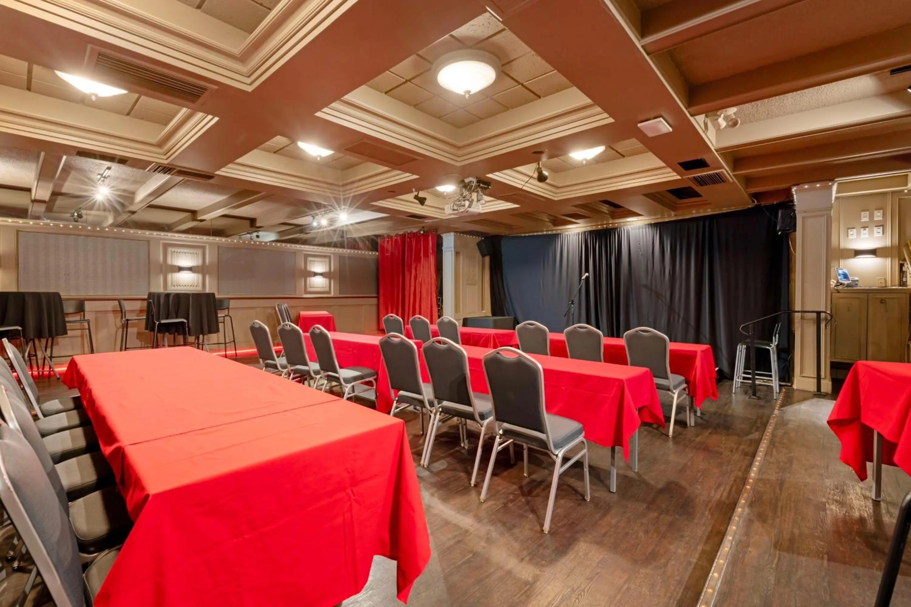 Meeting/conference room in Best Western Plus Sands