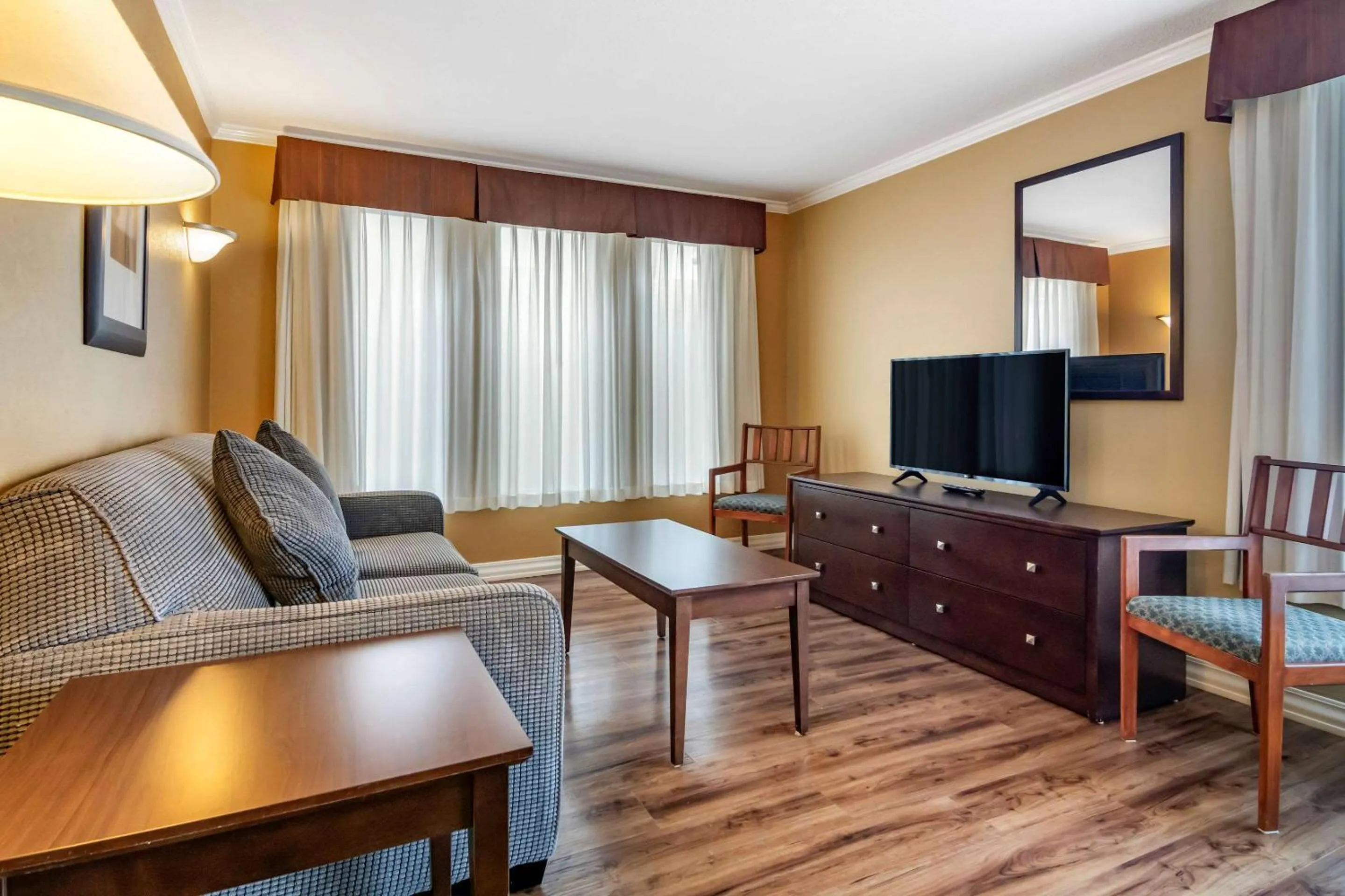 Photo of the whole room in Econo Lodge Inn & Suites