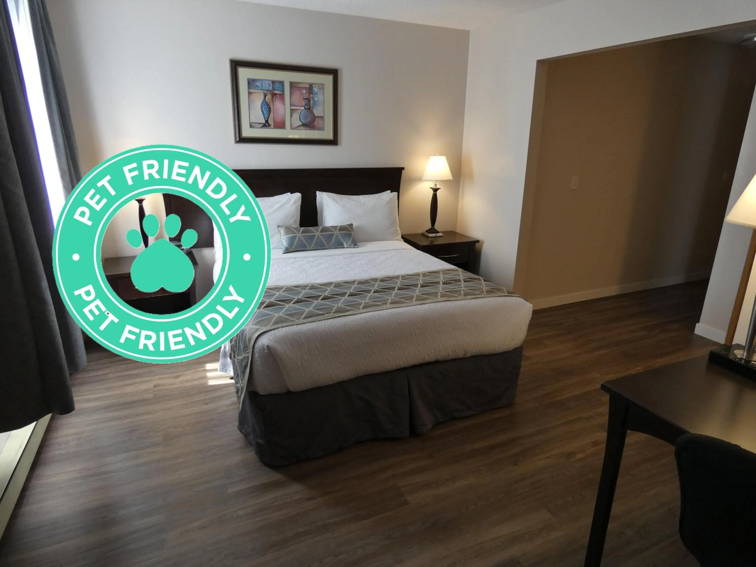 Bed in Dilworth Inn Kelowna