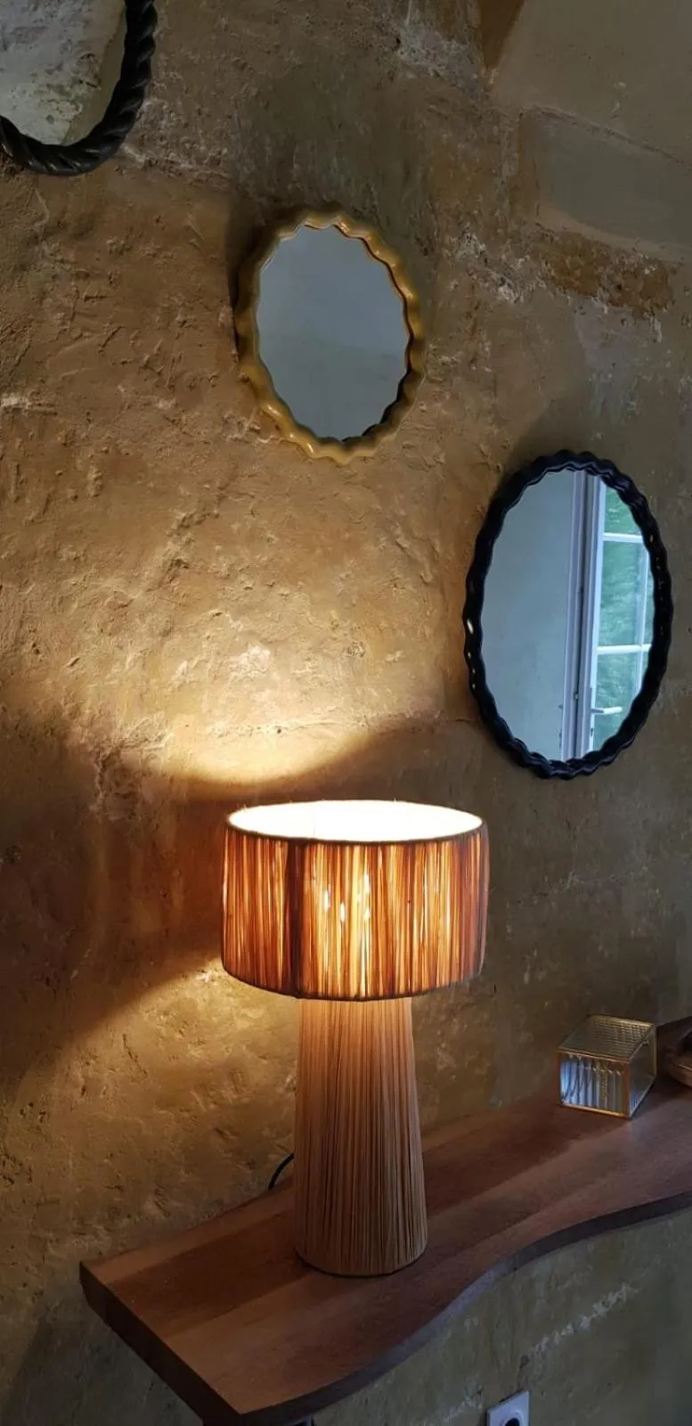 Les Troglos de la Tufolière