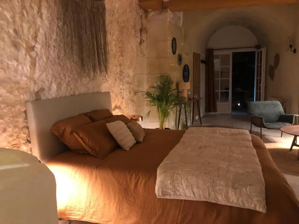 Les Troglos de la Tufolière