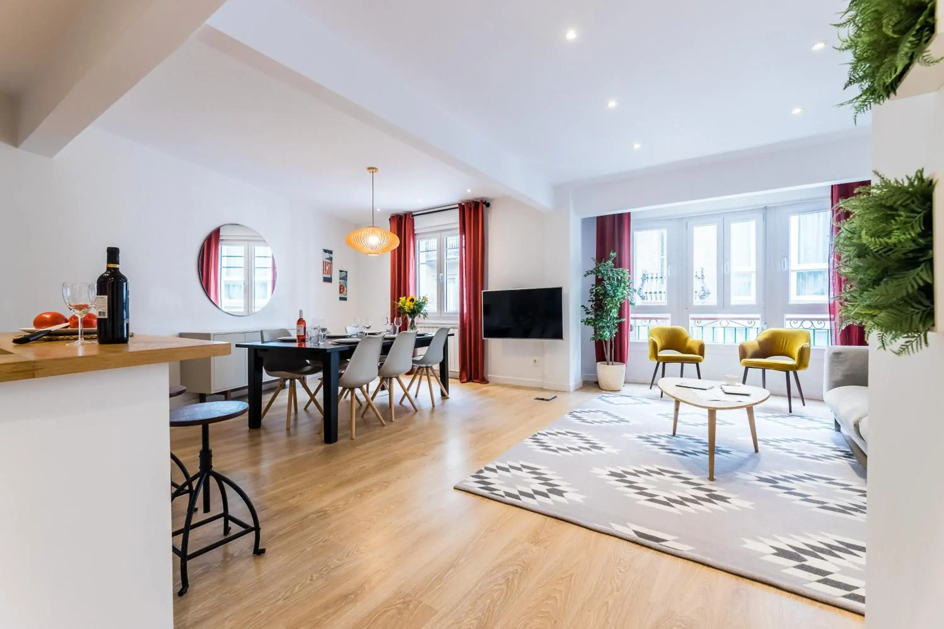 MARINA by SWEET HOME SAN SEBASTIAN MARINA by SWEET HOME SAN SEBASTIAN