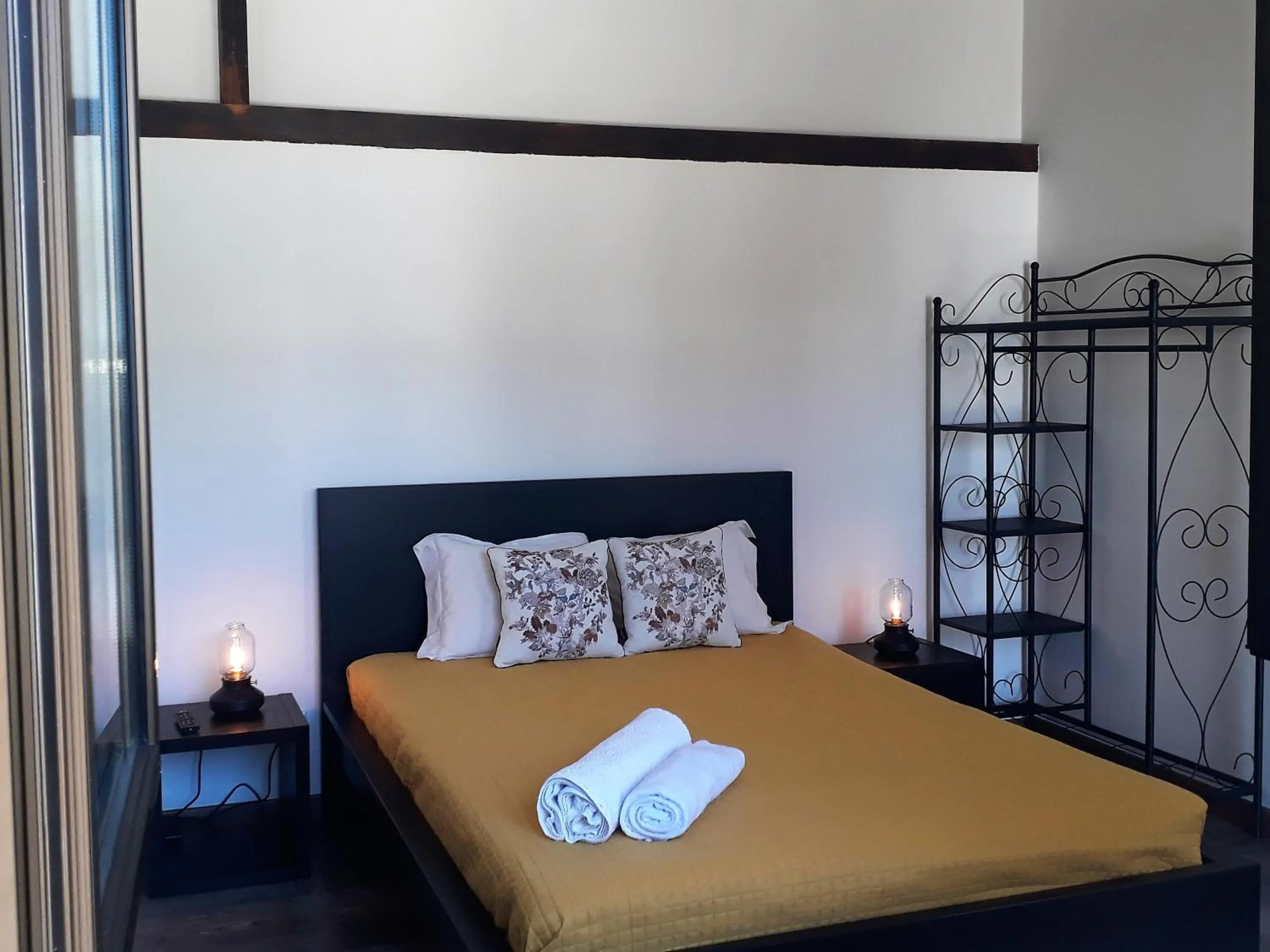 Bed in Palheiros de Mira