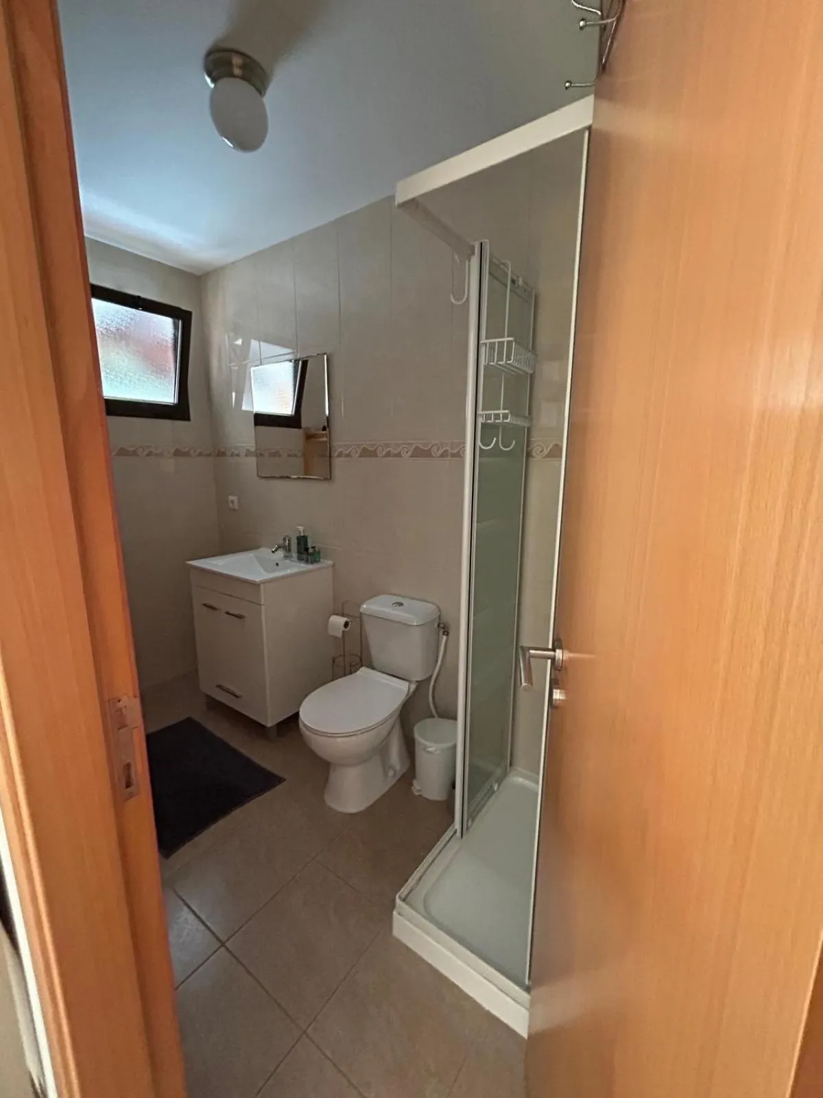 Shower in Palheiros de Mira