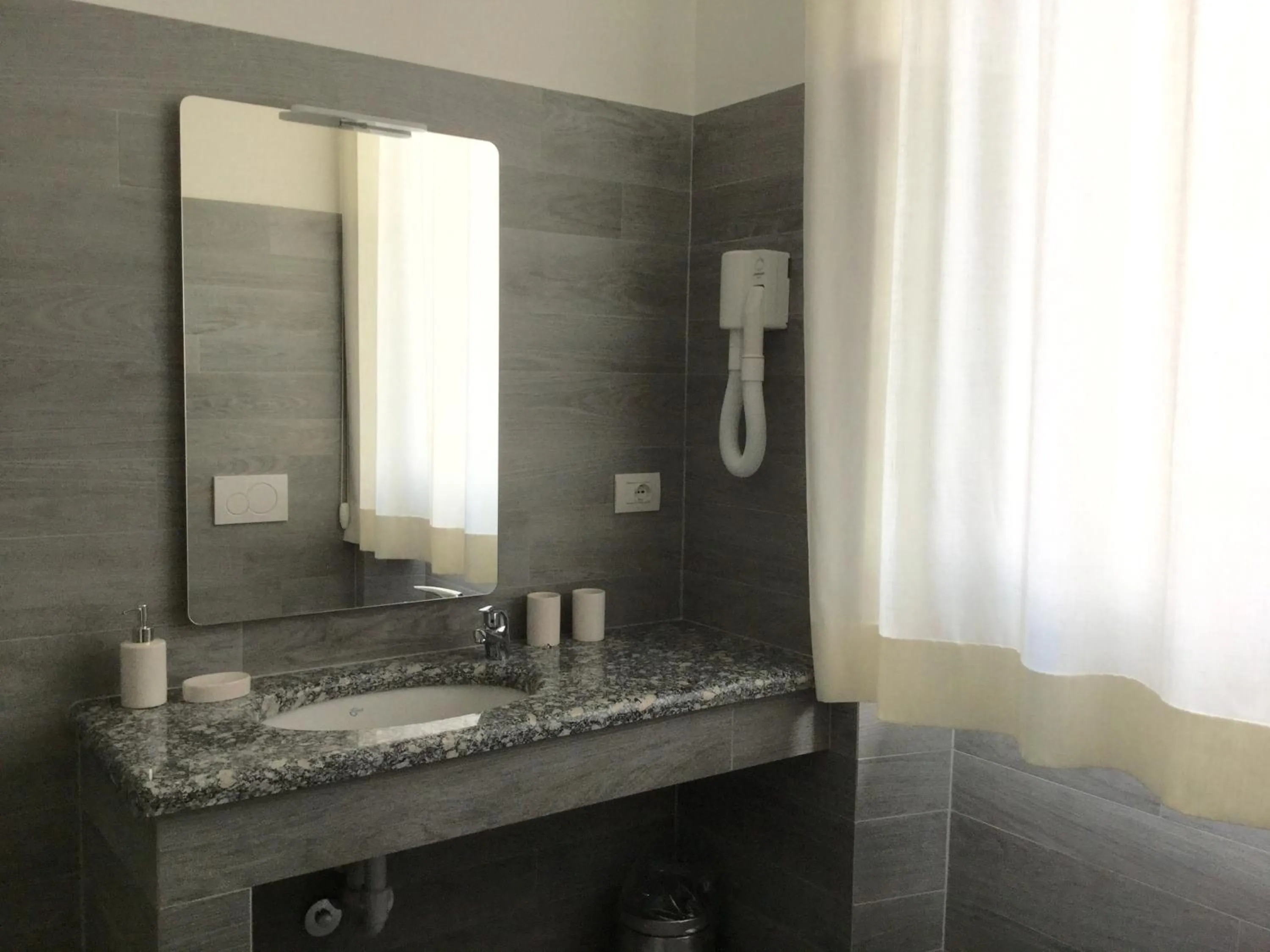 Bathroom in B&B Pescarenico