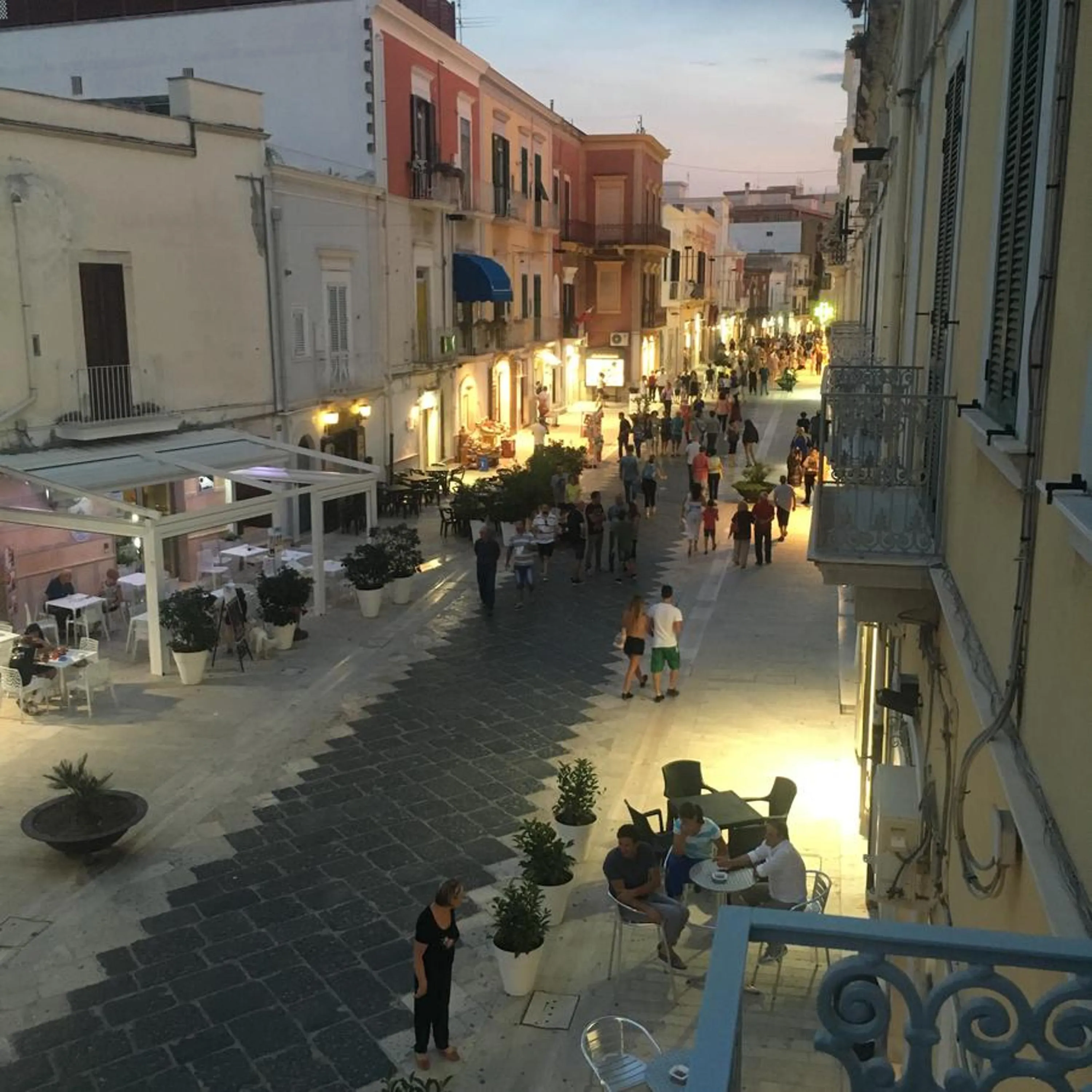 Restaurant/places to eat in La Maison