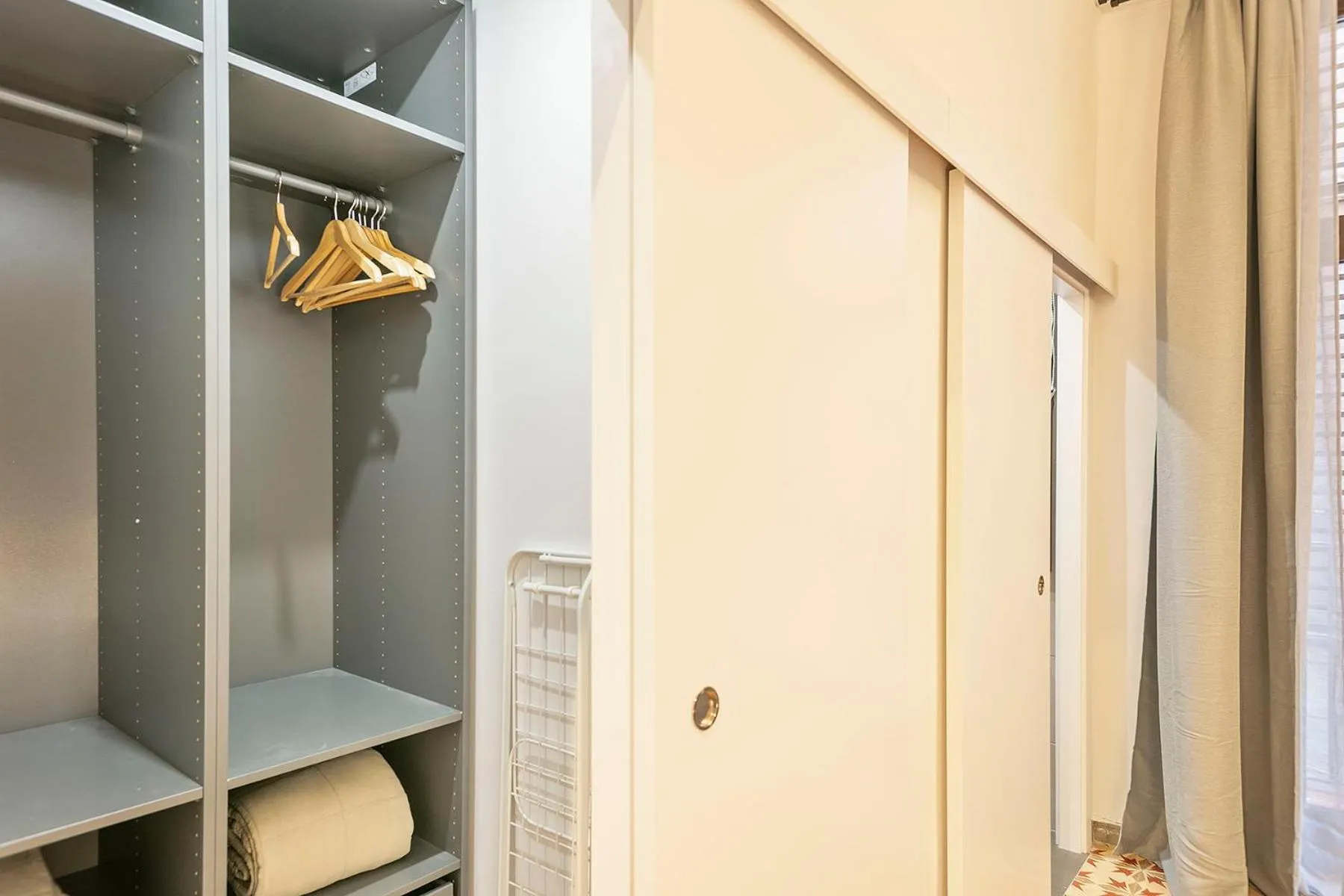 wardrobe in Citytrip Palau de la Música