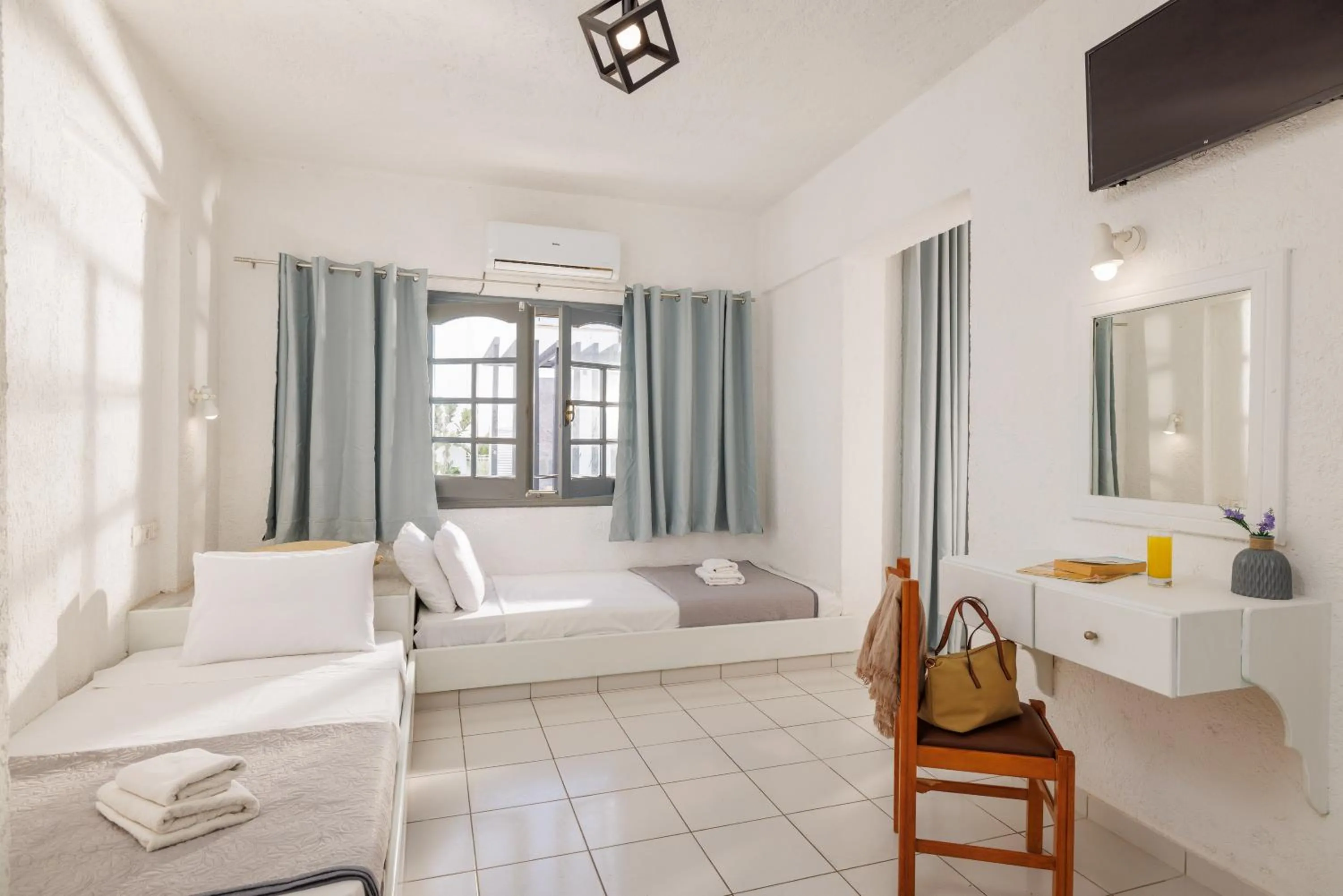 Bed in Kings Hersonissos Hotel