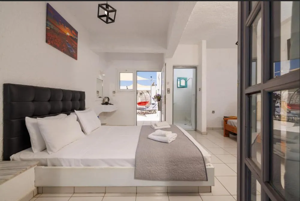 Bed in Kings Hersonissos Hotel