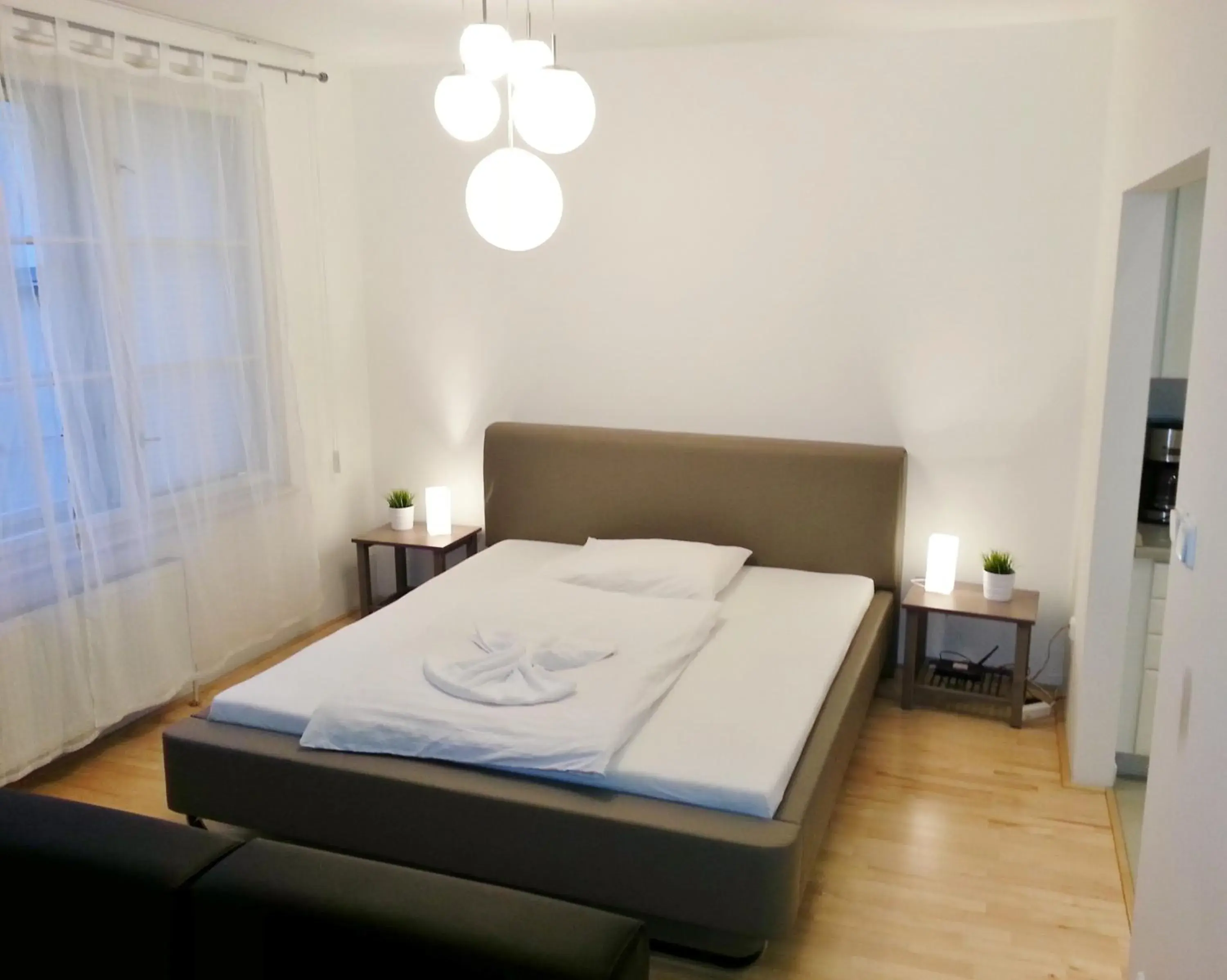 Studio in Old Town Square Apartments Studio in Old Town Square Apartments