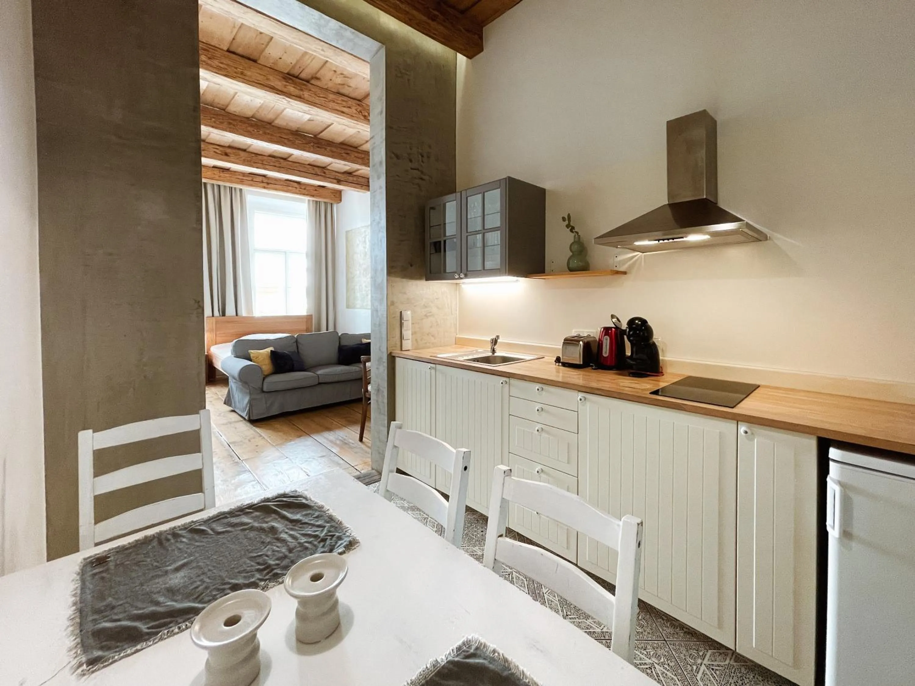 Kitchen or kitchenette in Old Town Square Apartments