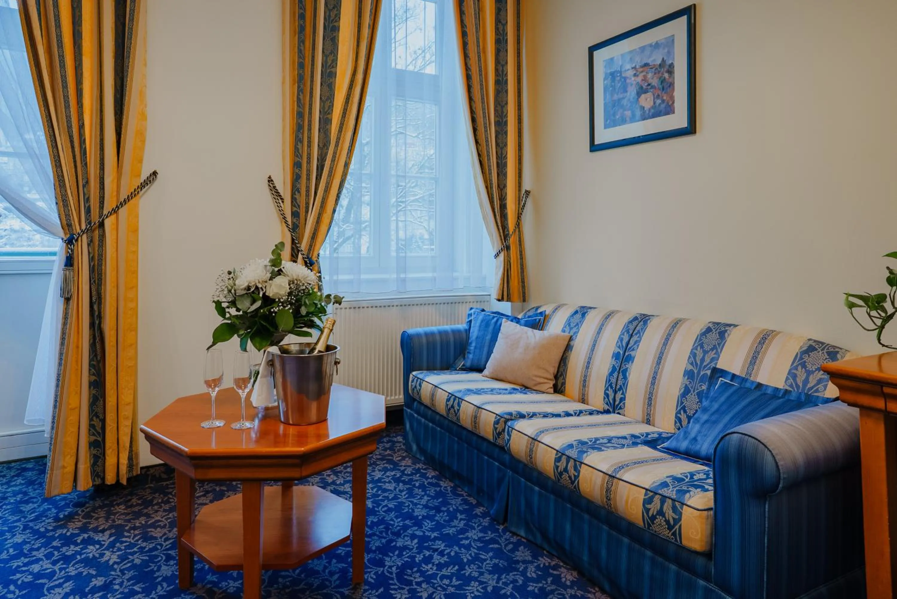 Living room in Hotel Ontario