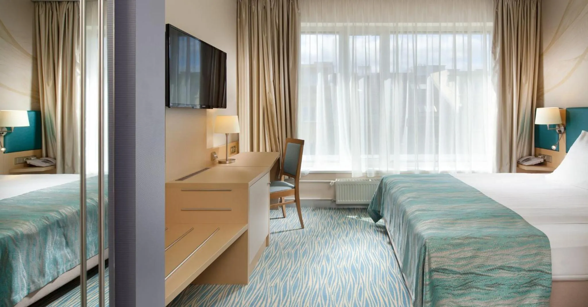 Photo of the whole room, Bed in Holiday Inn Prague by IHG