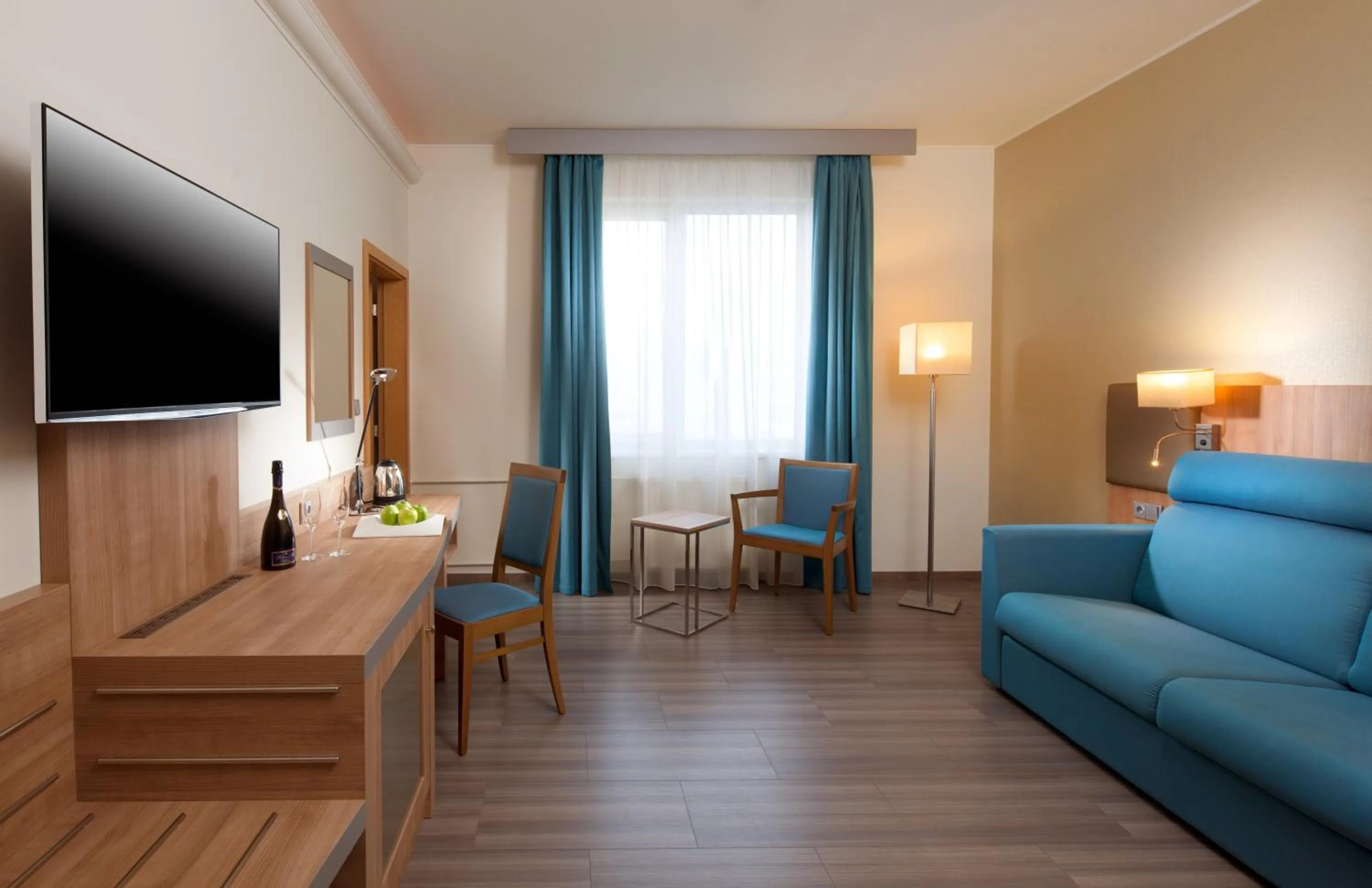 Photo of the whole room in Holiday Inn Prague by IHG