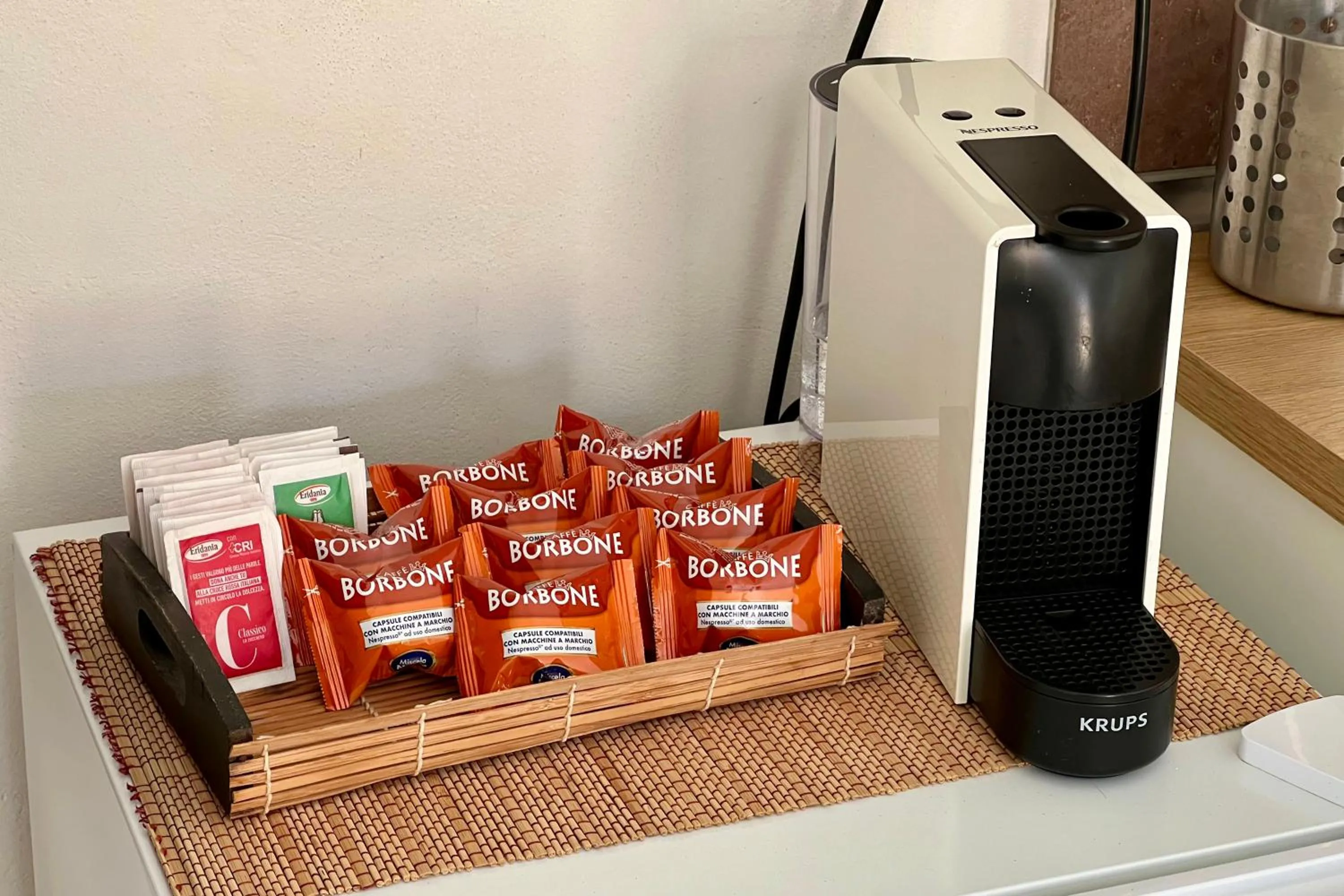 Coffee/tea facilities in La Casa di Marta