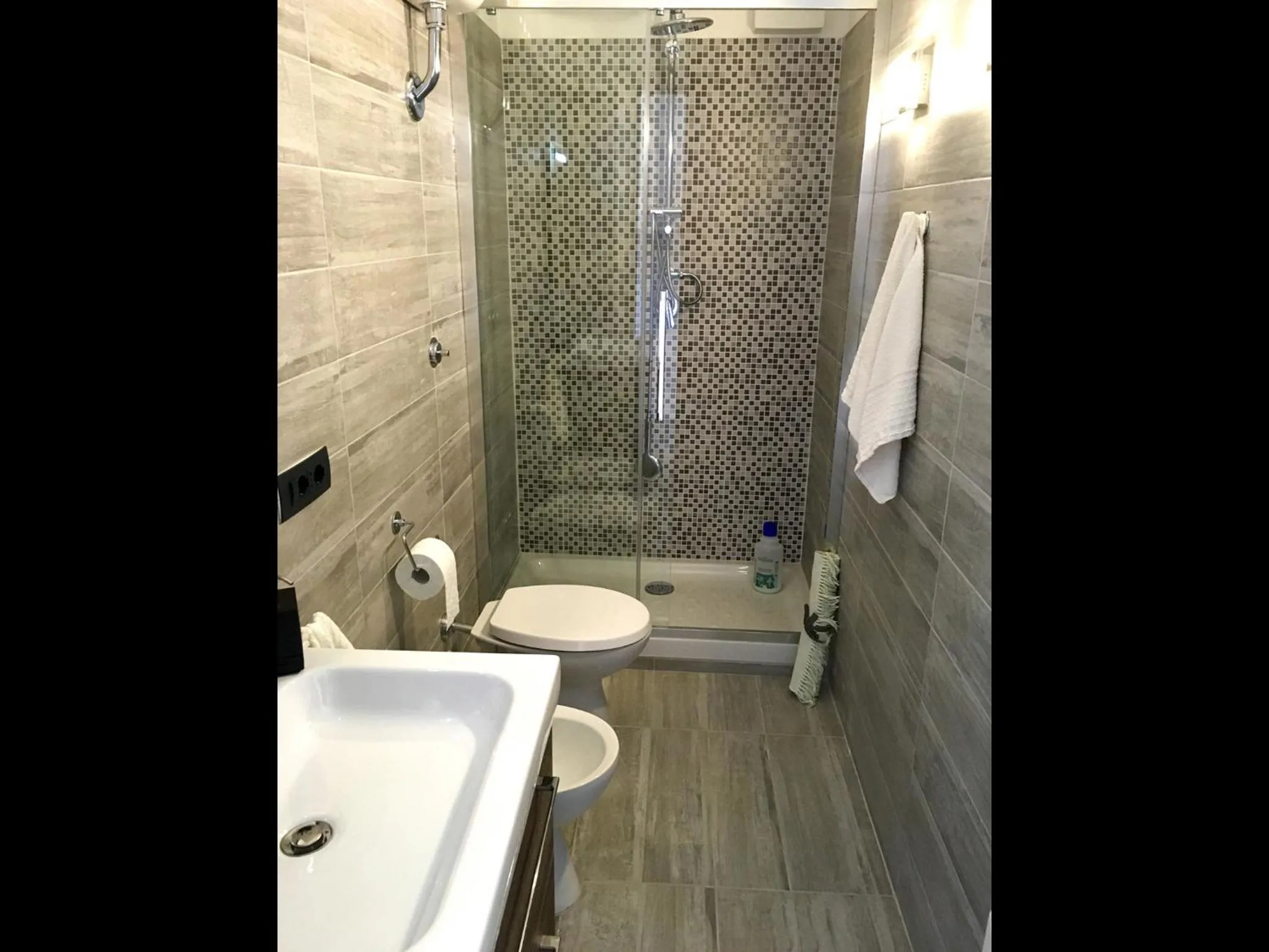 Shower in La Casa di Marta