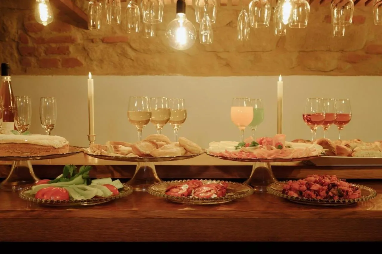 Buffet breakfast in Enjoy Inn