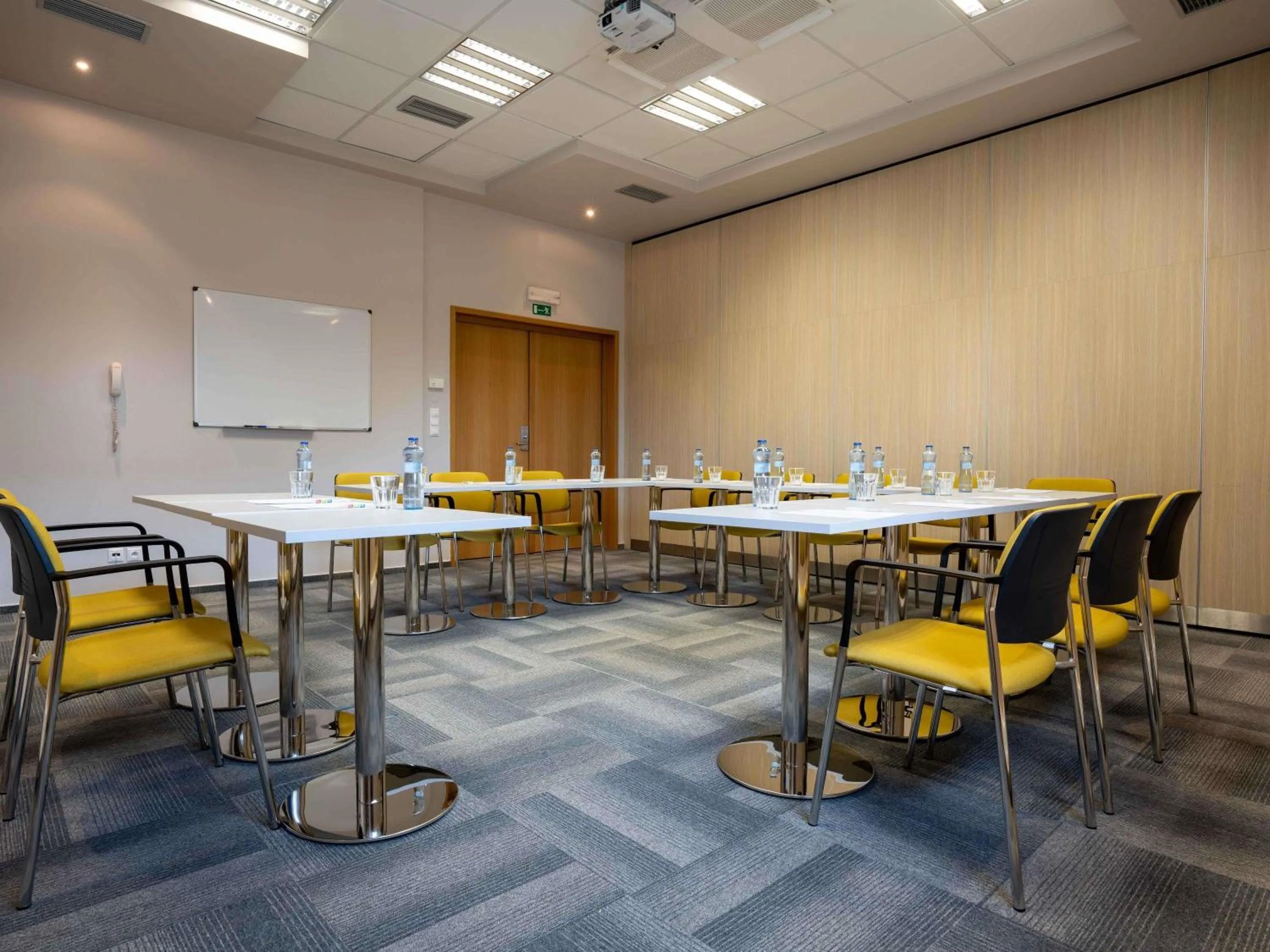 Meeting/conference room in Ibis Hotel Plzeň