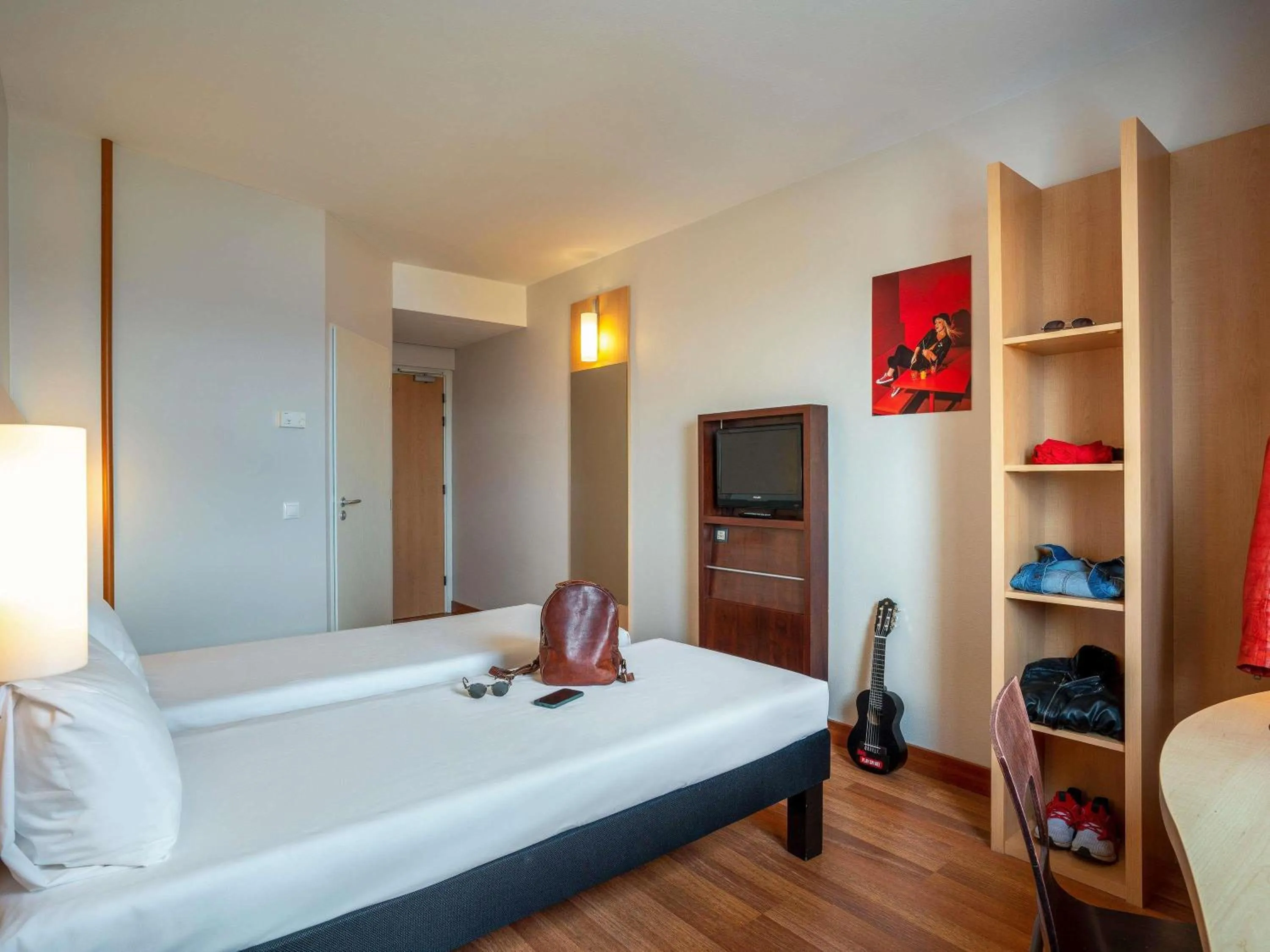 Bedroom, Bed in Ibis Hotel Plzeň