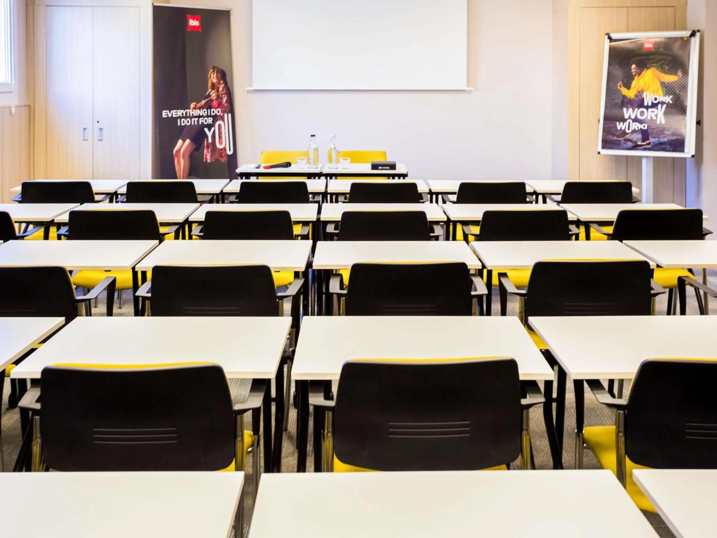Meeting/conference room in Ibis Hotel Plzeň