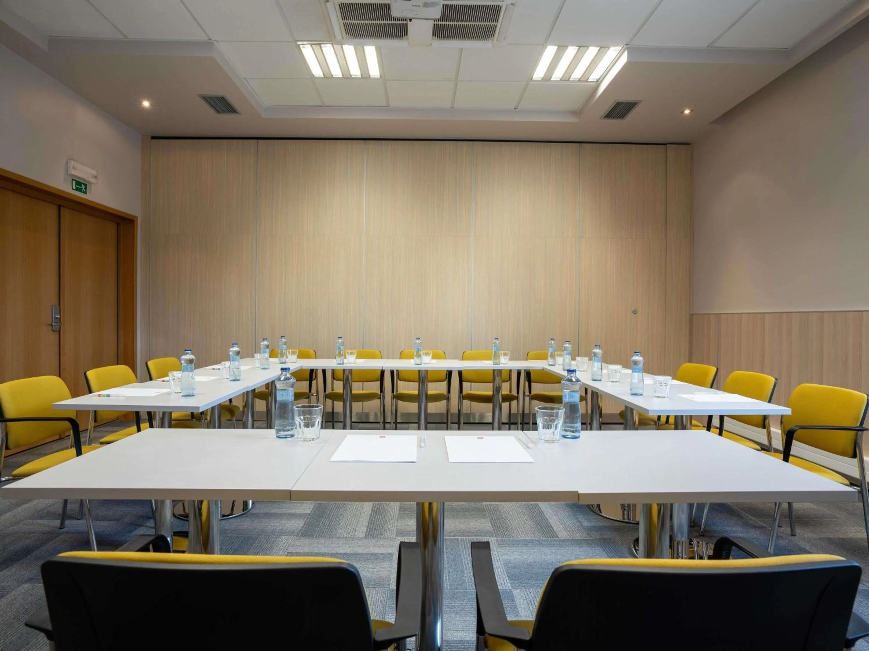 Meeting/conference room in Ibis Hotel Plzeň