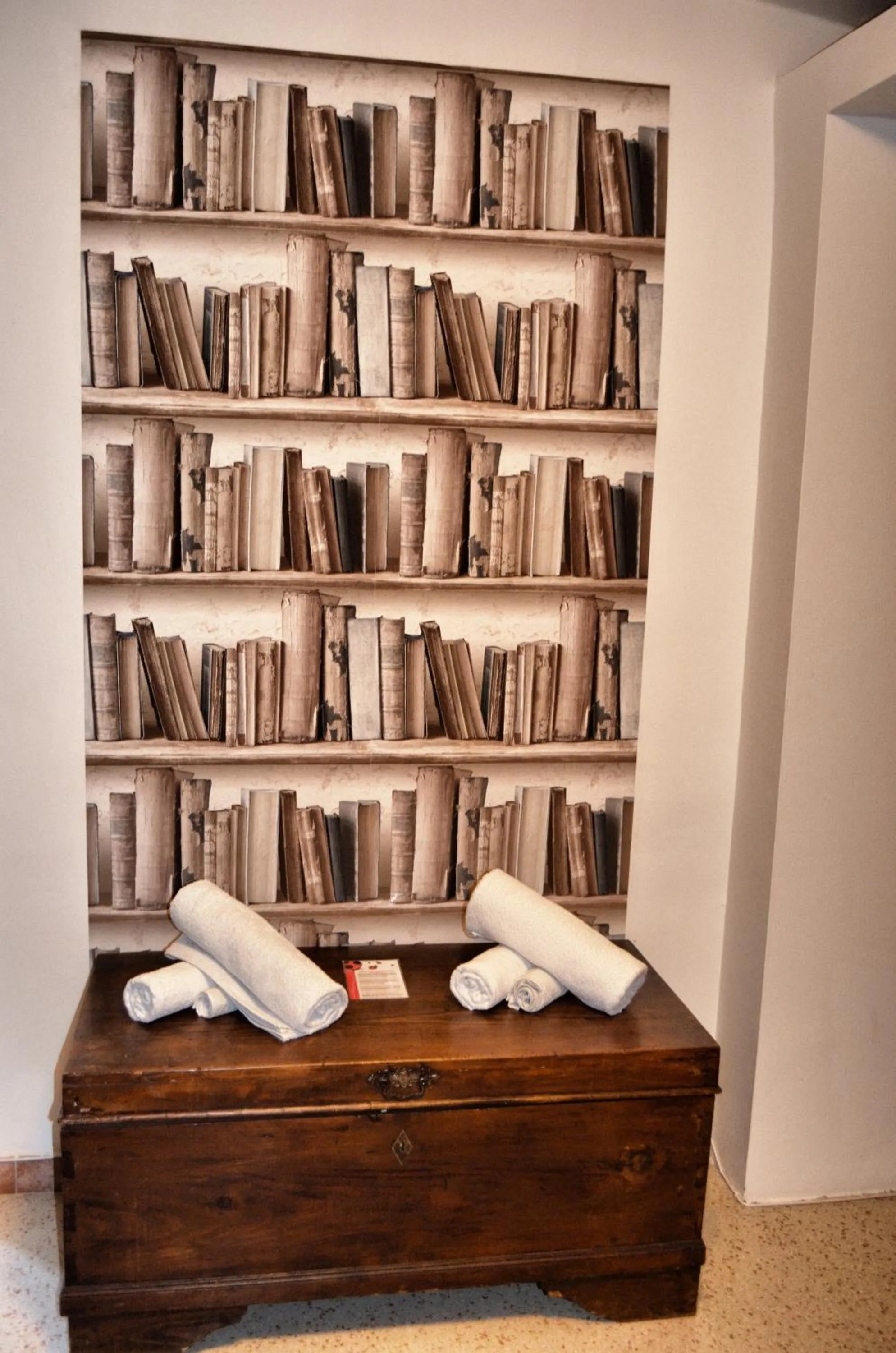 Decorative detail in B&B Chiostro San Marco