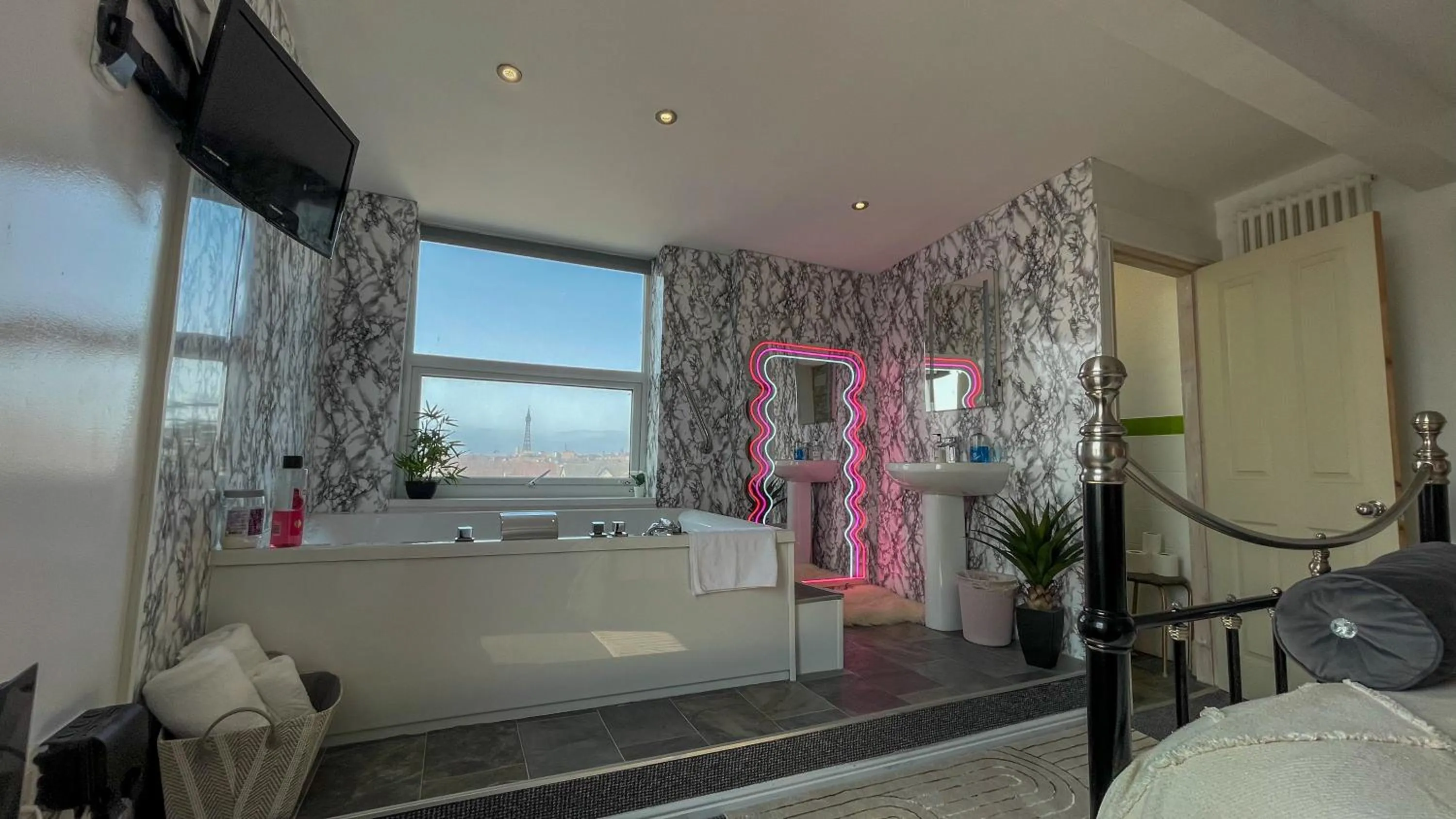 Shower in The Chatwal Boutique Hotel