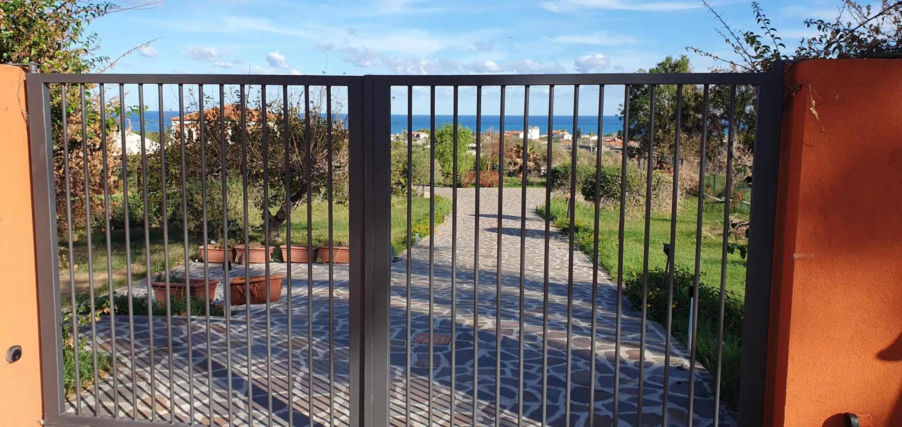 Property building in Il dono di Atena