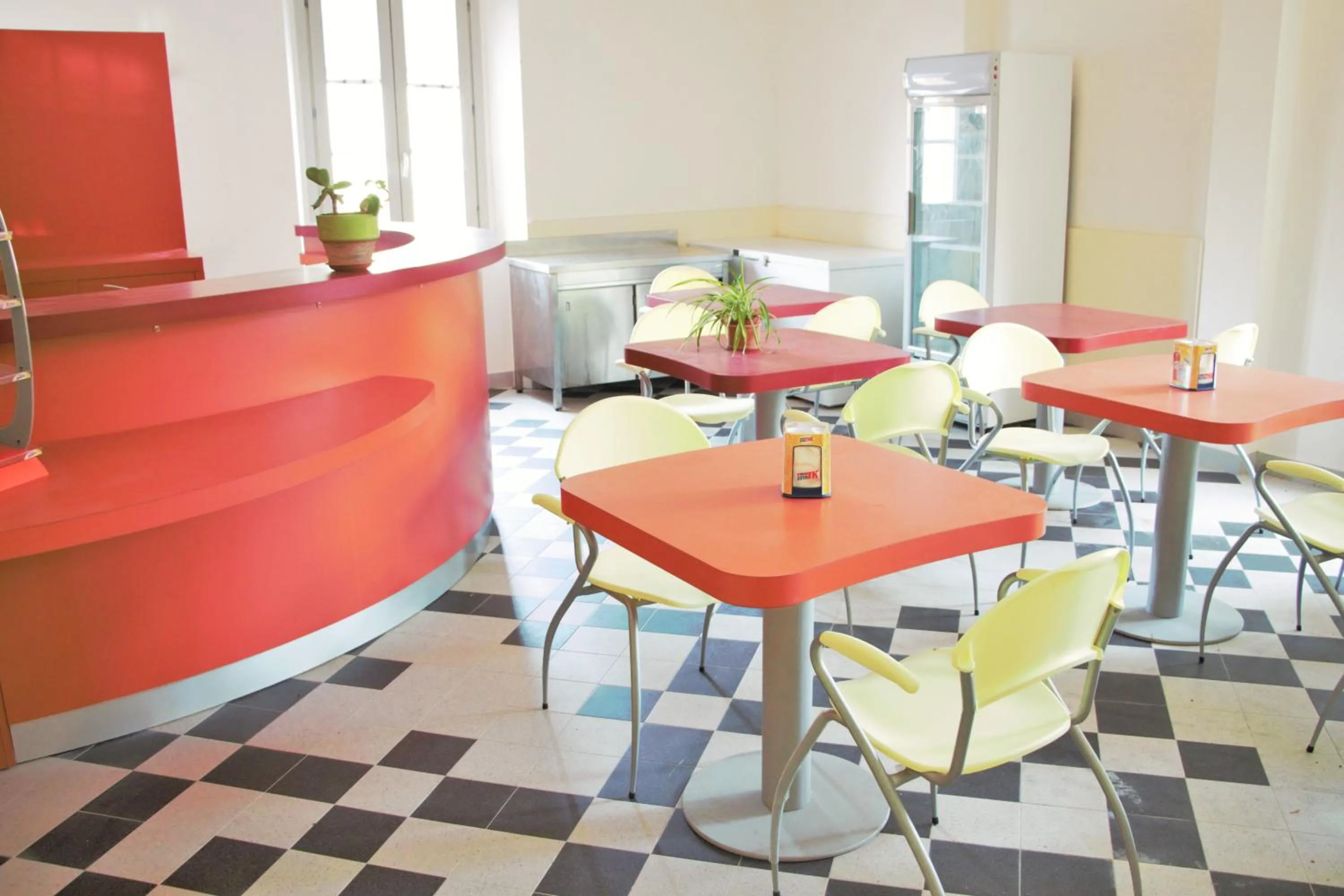 Restaurant/places to eat in Ostello La Miniera