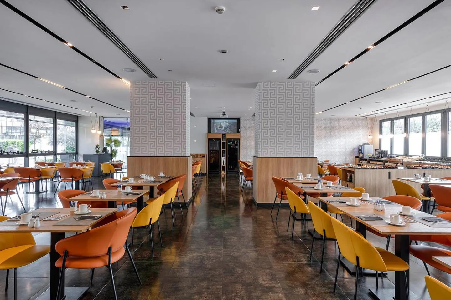 Breakfast in H10 Roma Città