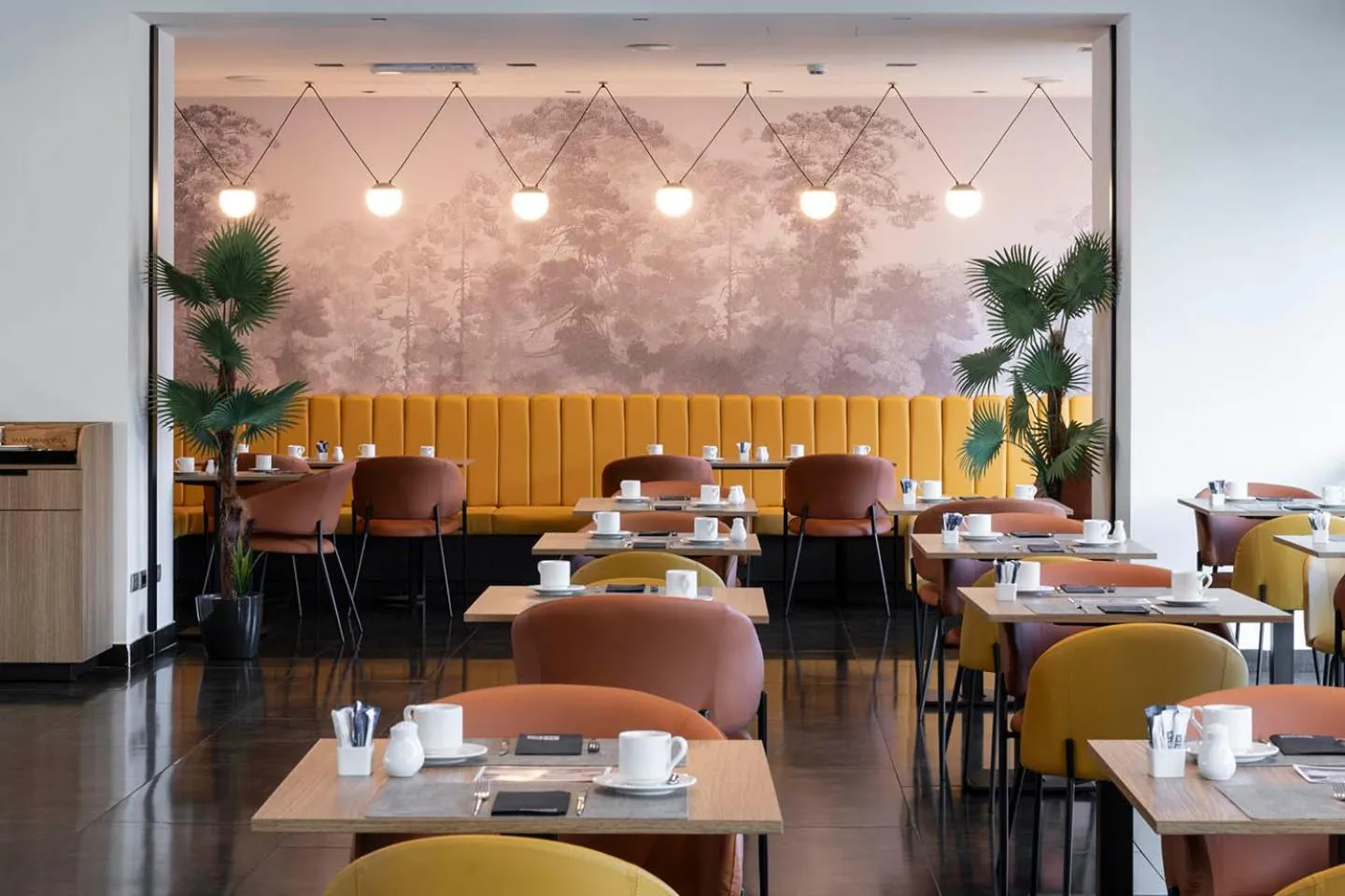 Breakfast in H10 Roma Città