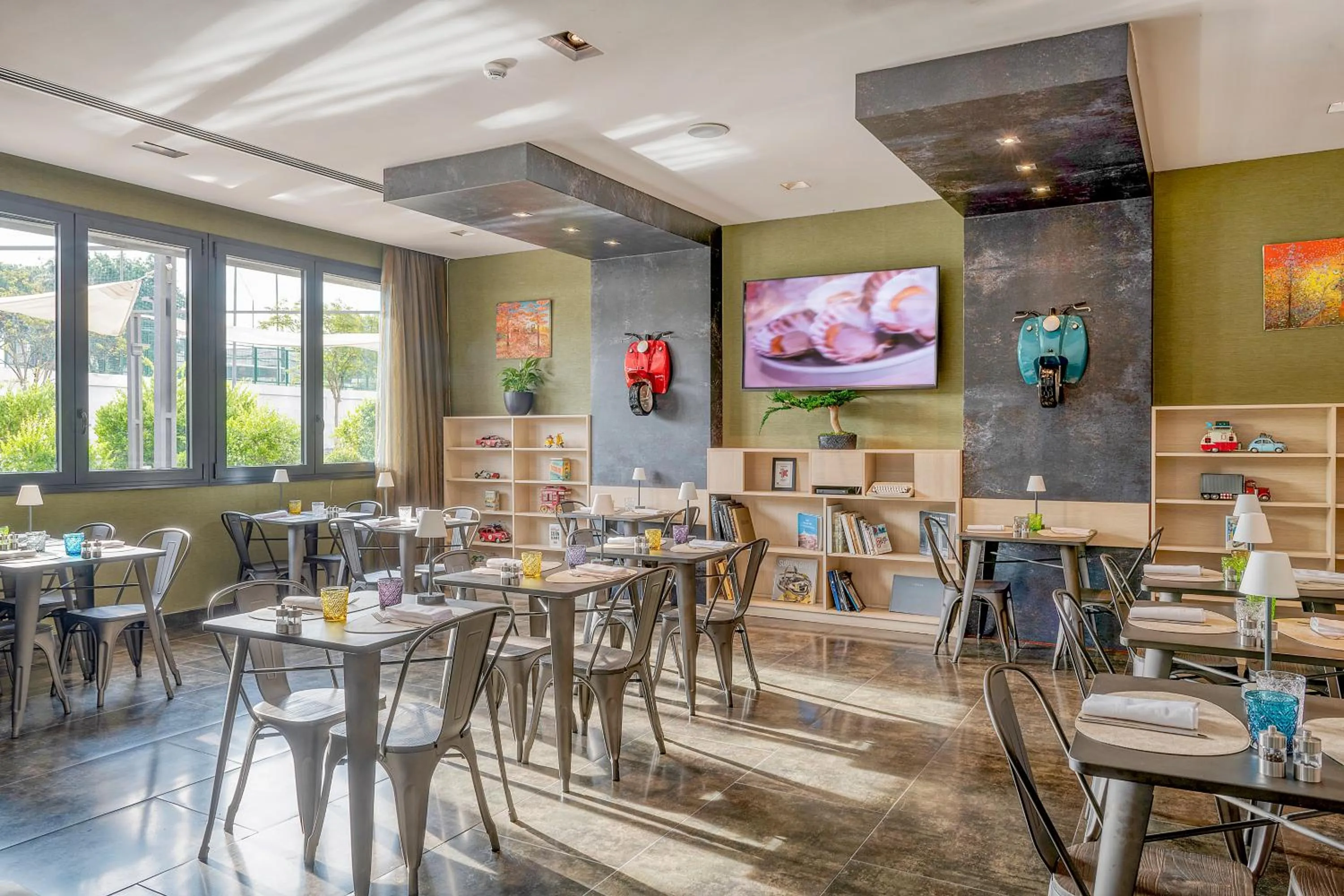 Restaurant/places to eat in H10 Roma Città