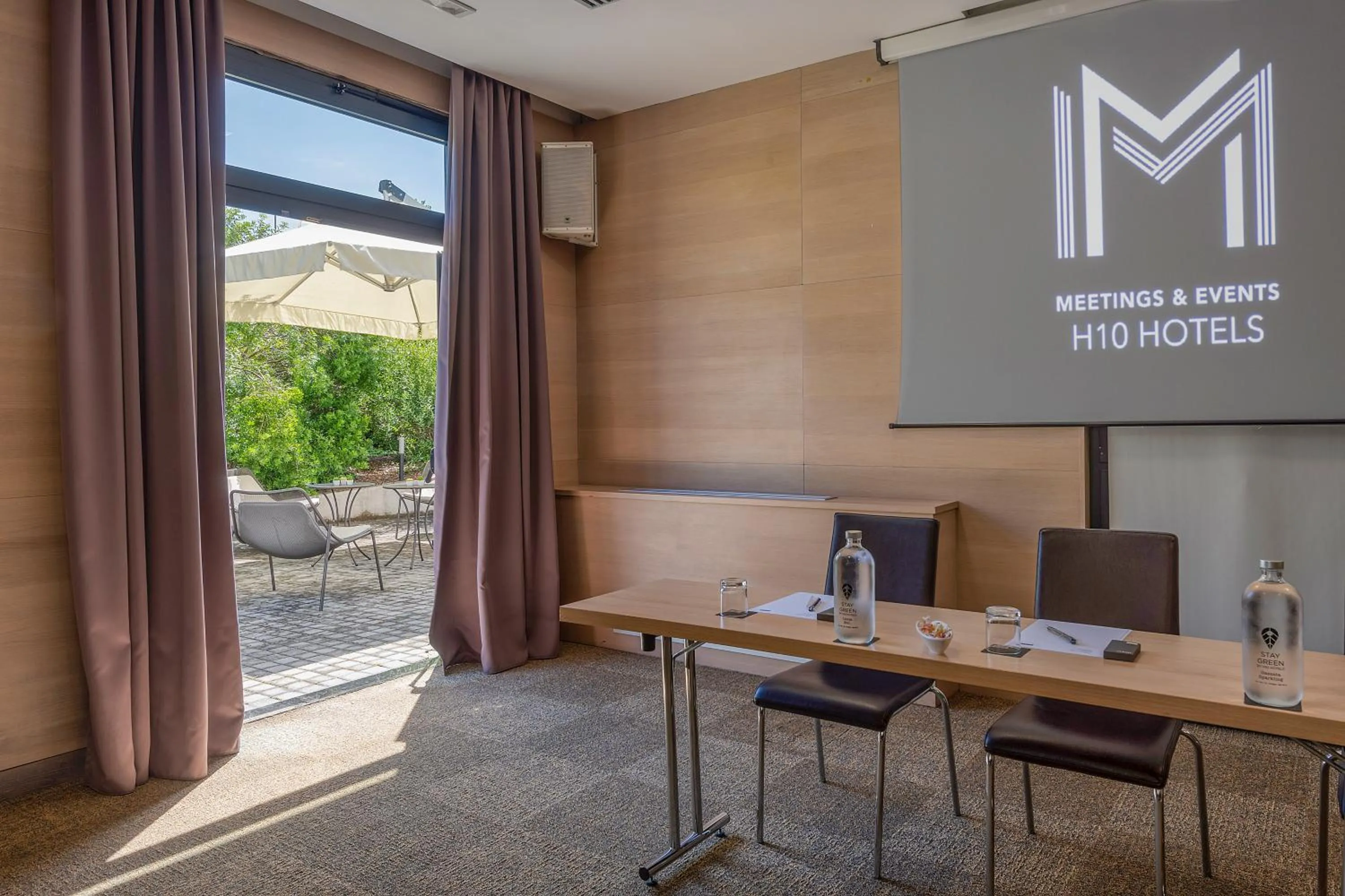 Meeting/conference room in H10 Roma Città