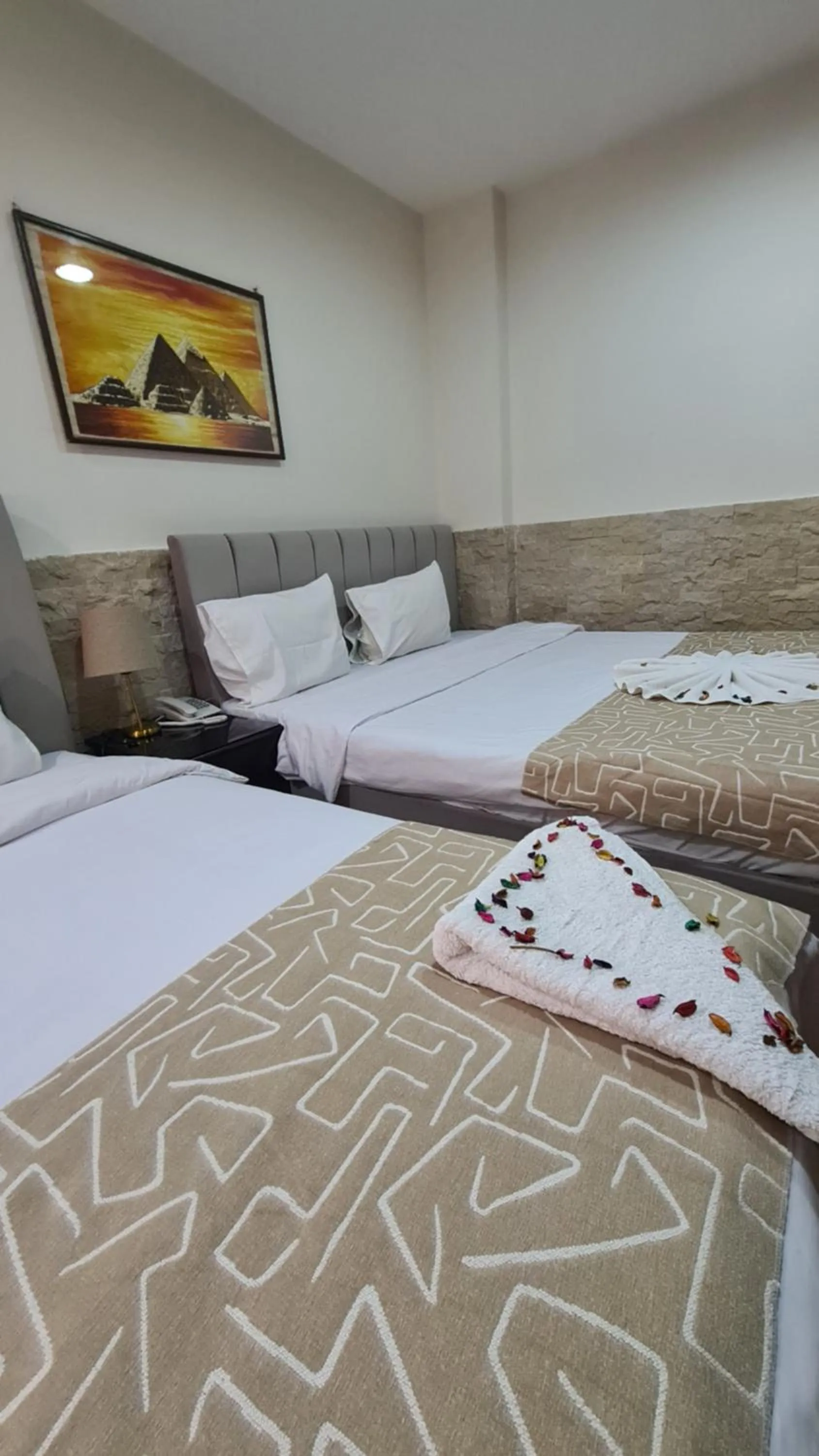 Bed in Best View Pyramids Hotel