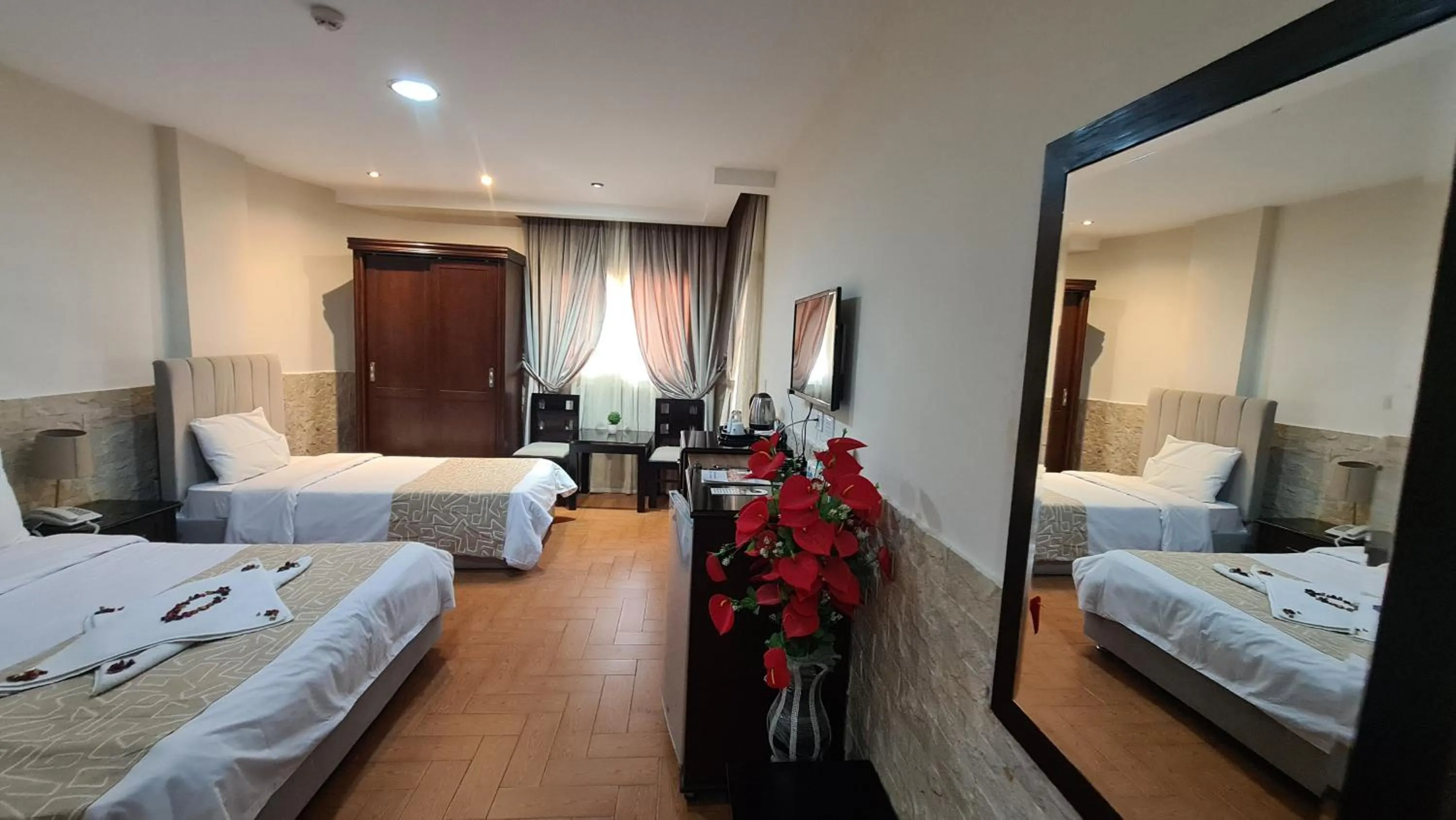 Bed in Best View Pyramids Hotel