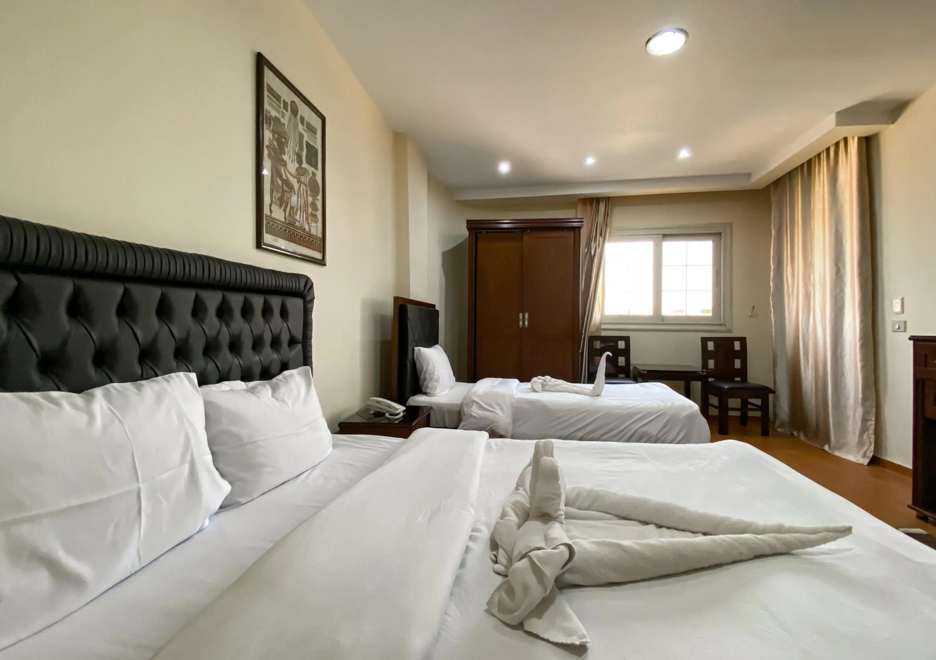 Bed in Best View Pyramids Hotel