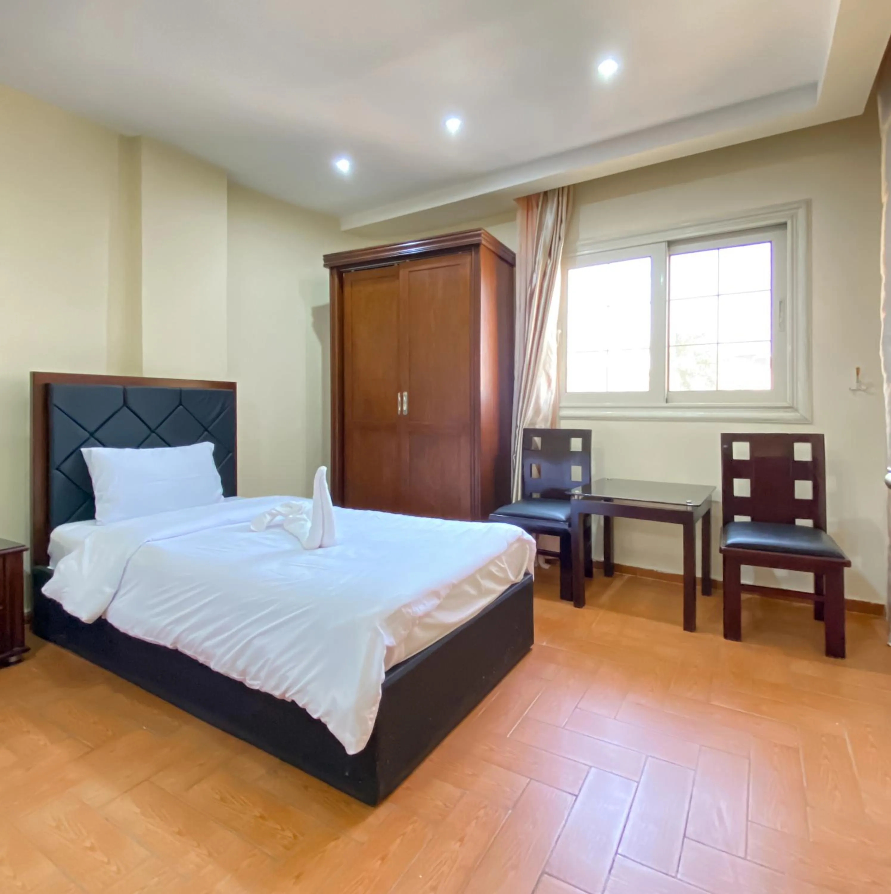 Bed in Best View Pyramids Hotel