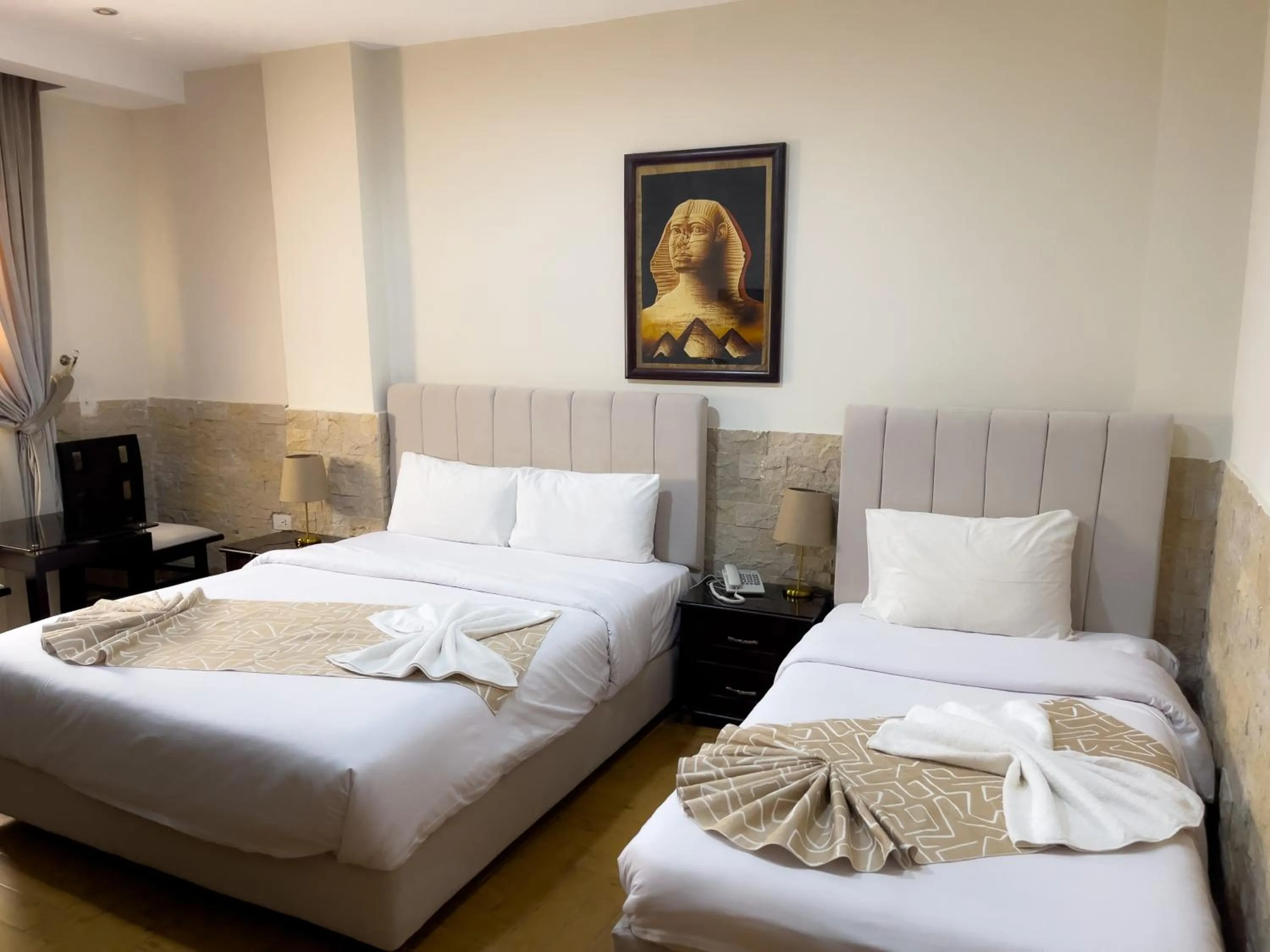 Bed in Best View Pyramids Hotel