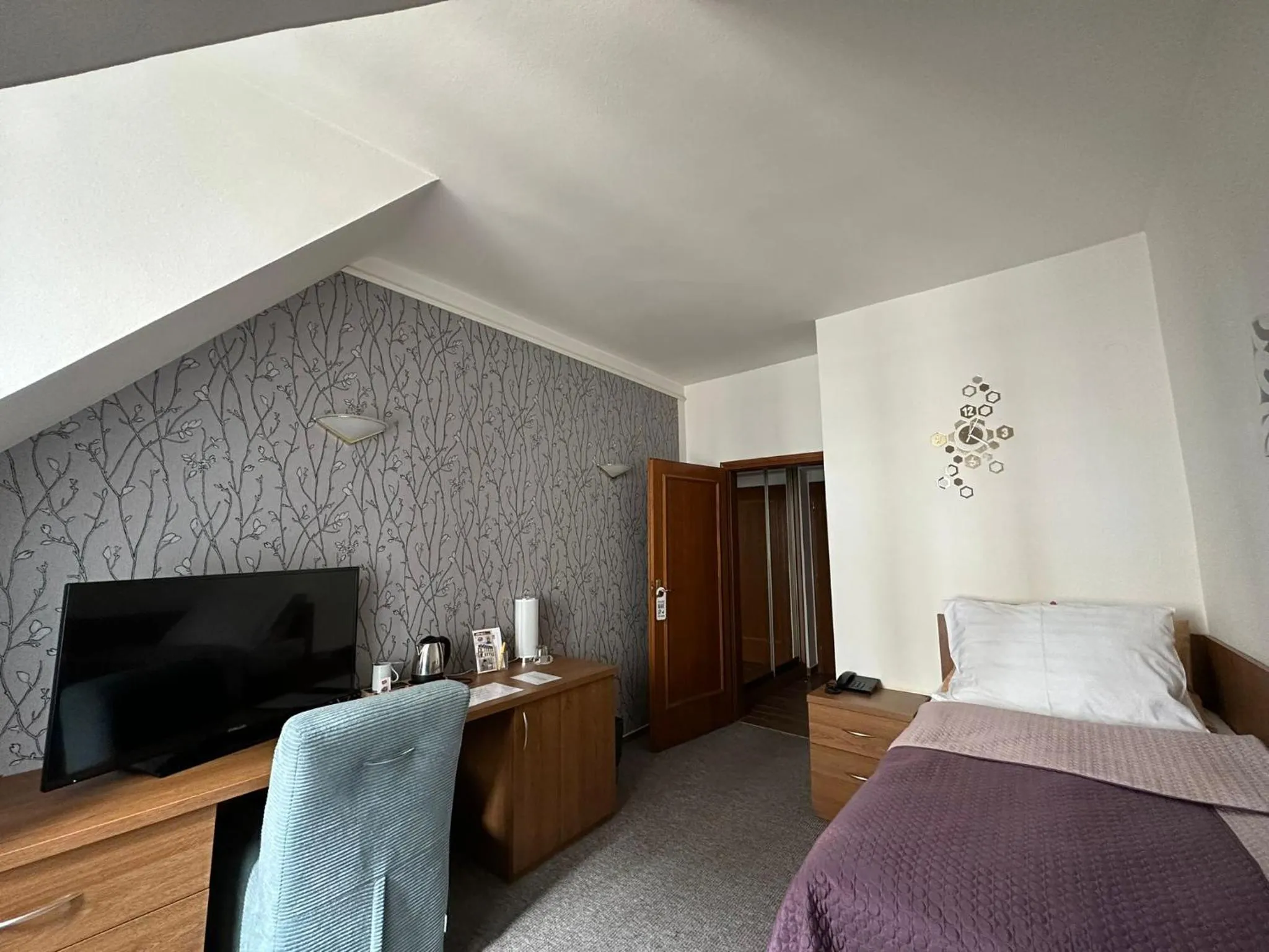 Bed in Hotel Radnice