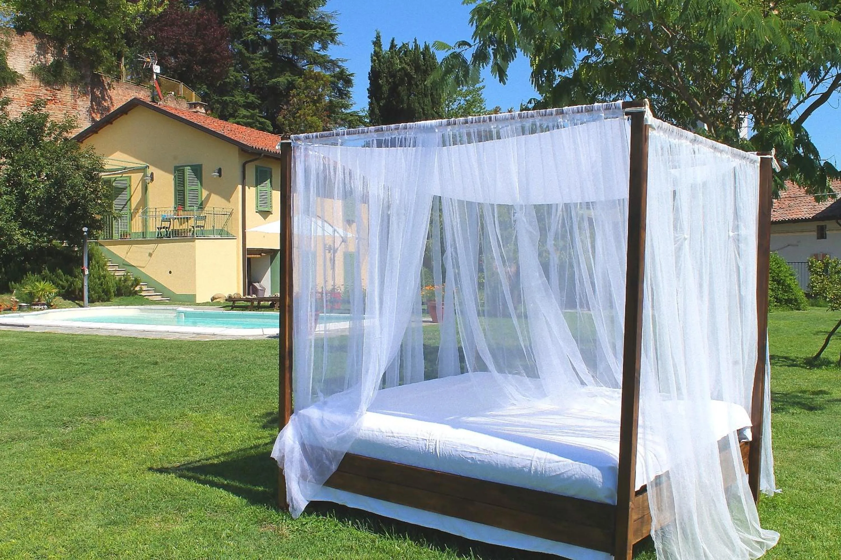 Garden view in LA CUCCAGNA DI DON BOSCO - No landlords and neighbours - Absolute privacy!