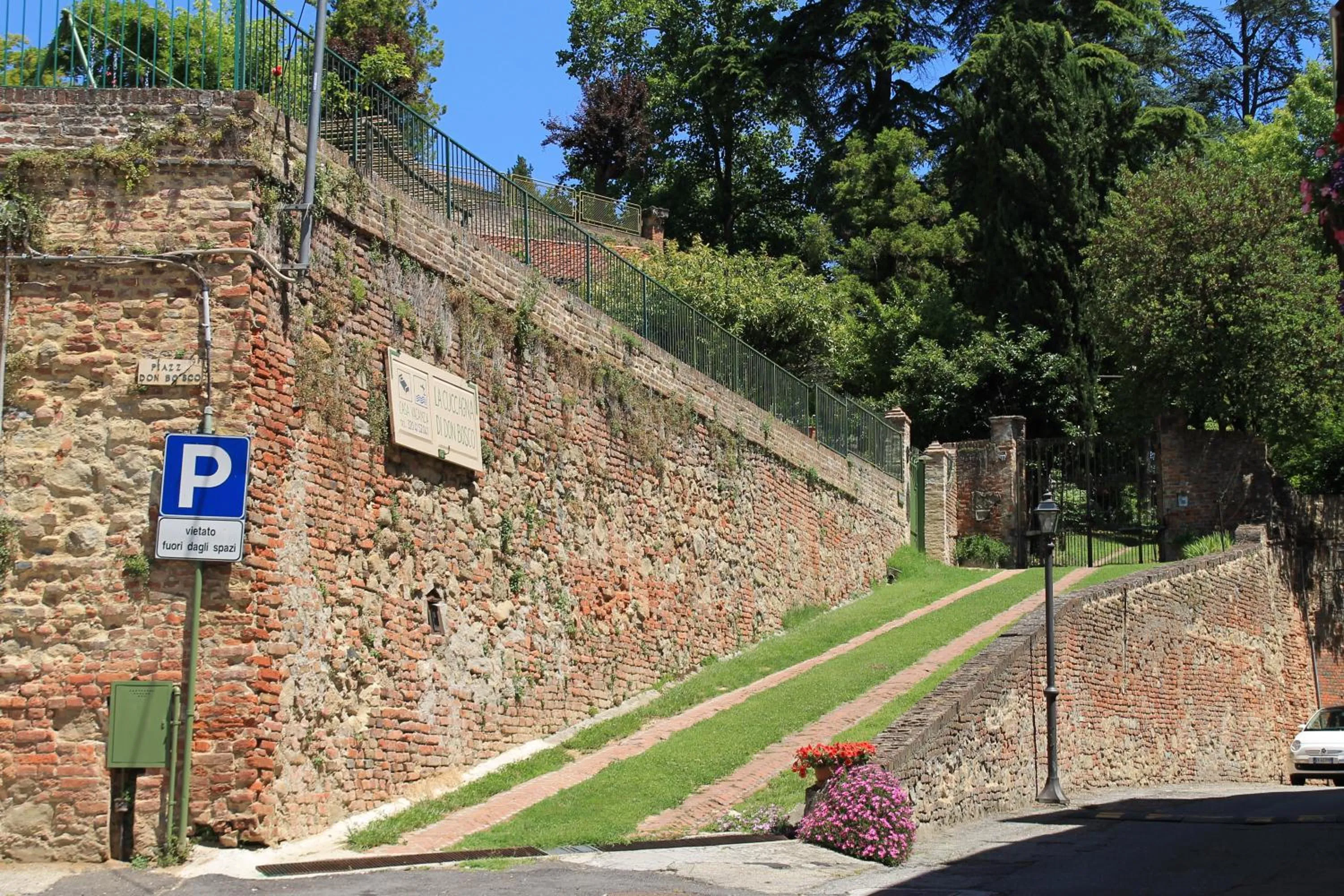 Street view in LA CUCCAGNA DI DON BOSCO - No landlords and neighbours - Absolute privacy!